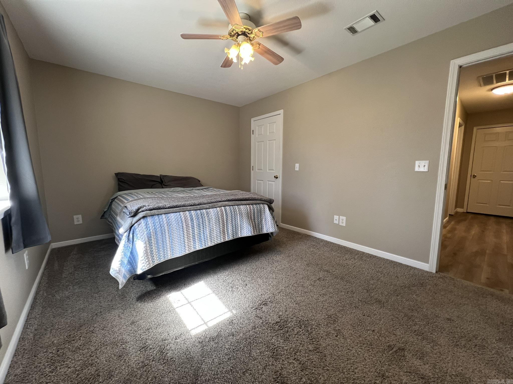 BLAKES TALL PINES - Residential