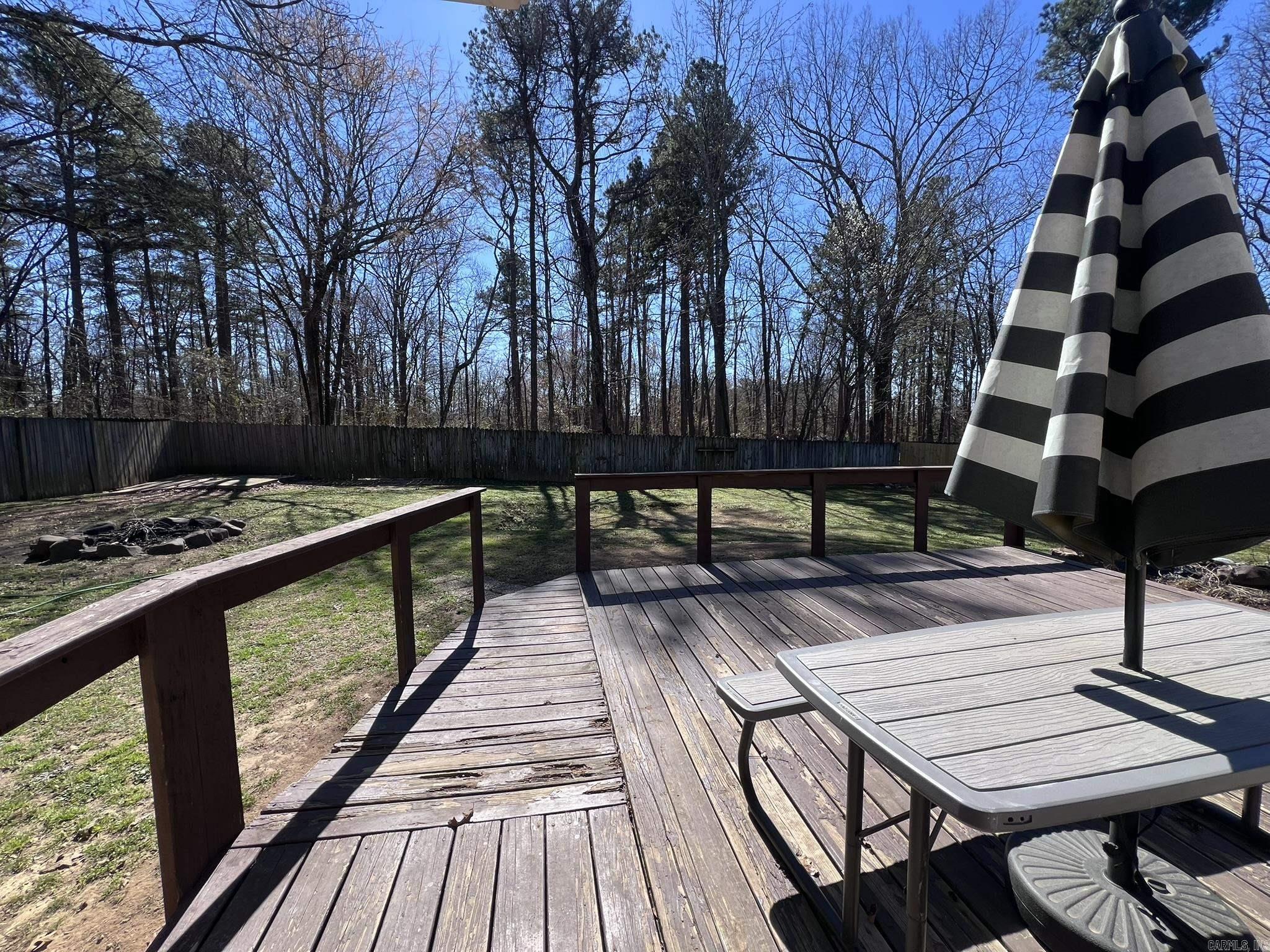 BLAKES TALL PINES - Residential