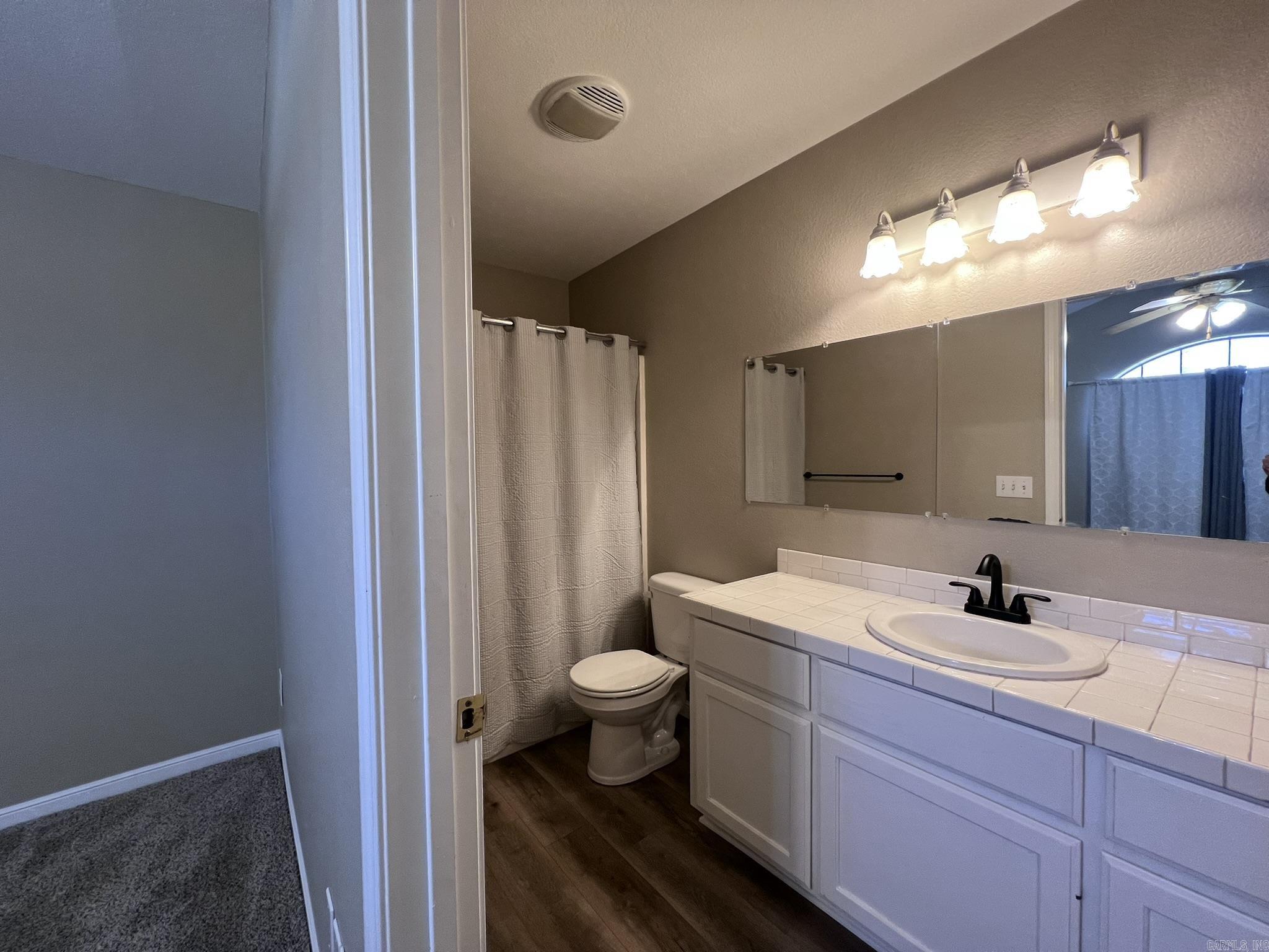 BLAKES TALL PINES - Residential