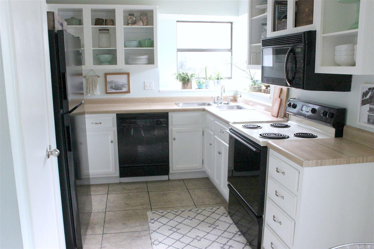 ROLLING OAKS - Residential