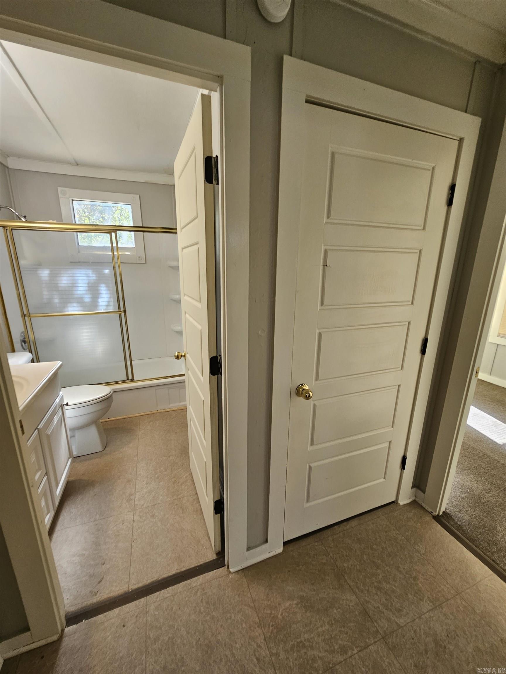 Sunny Side - Residential Lease