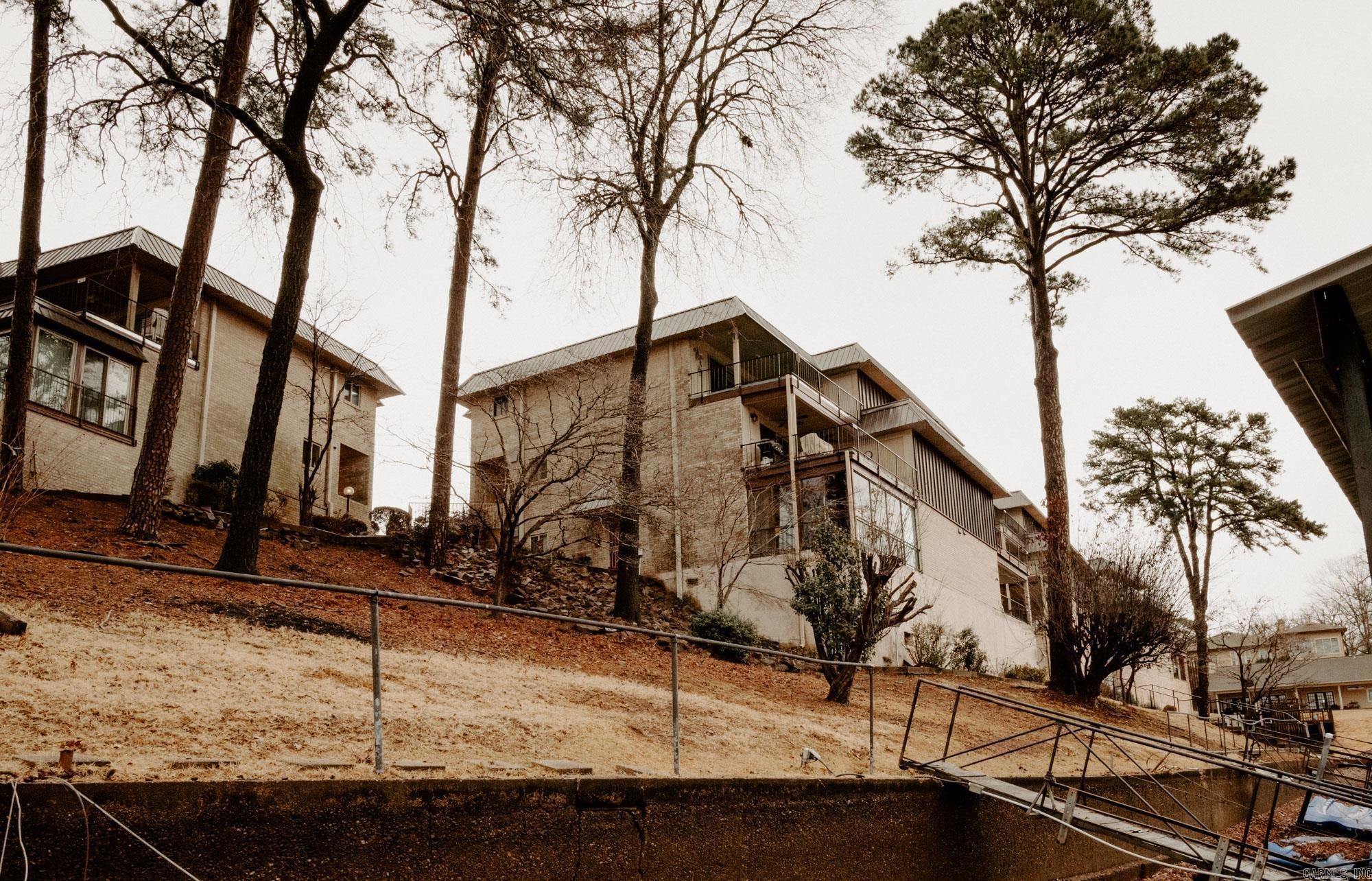 TWIN POINTS HPR - Residential