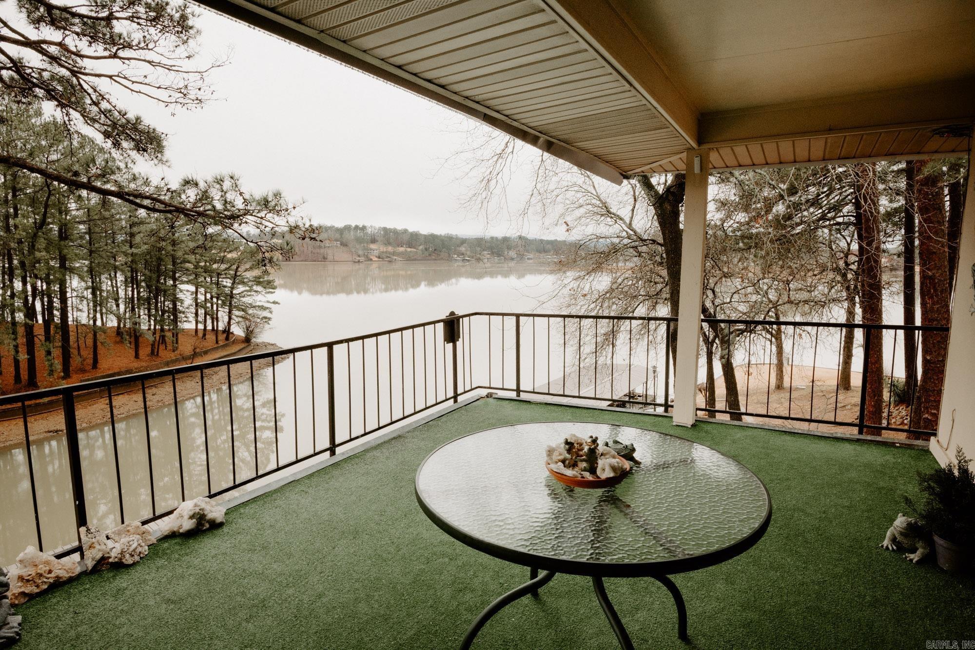 TWIN POINTS HPR - Residential