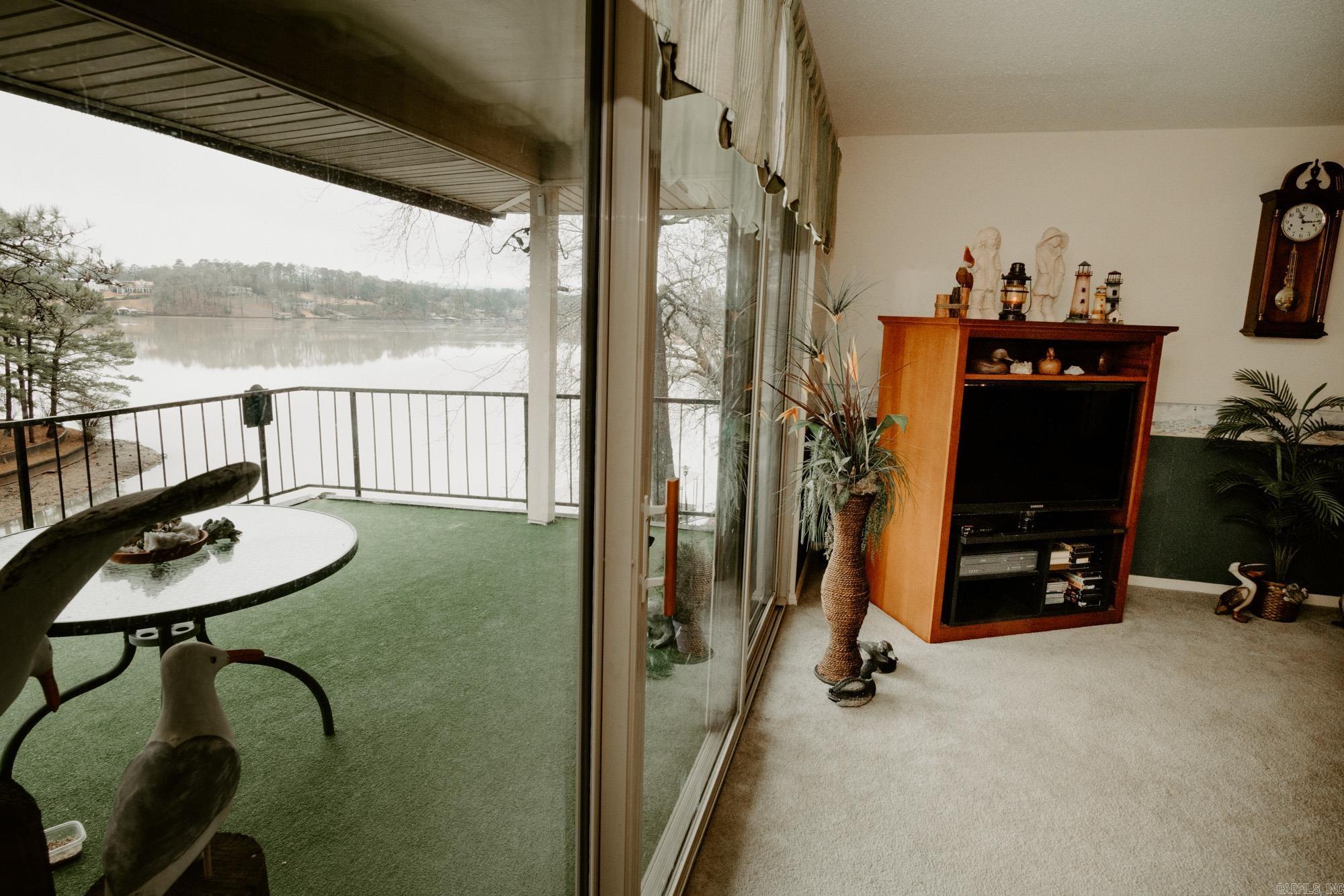 TWIN POINTS HPR - Residential