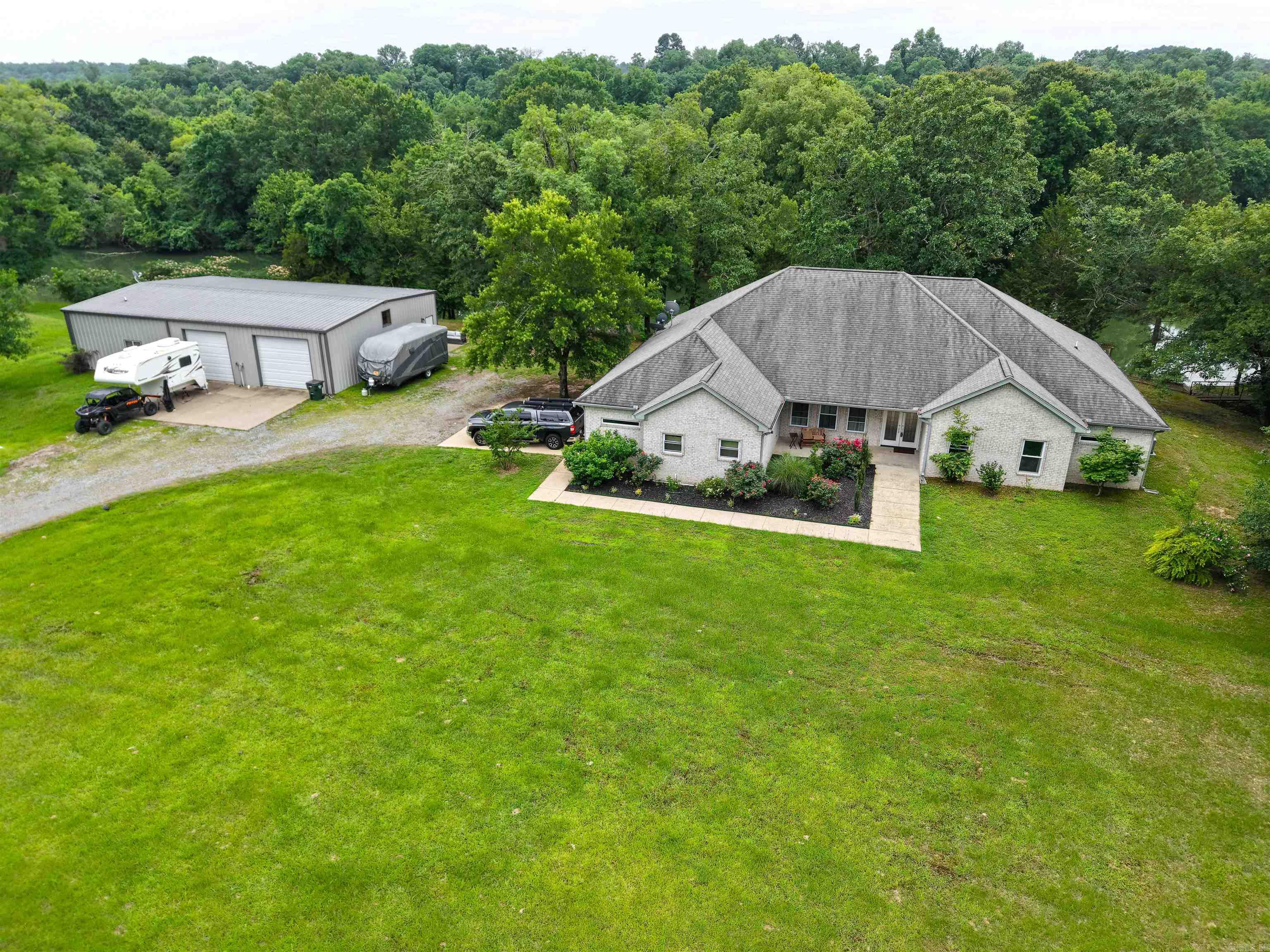 MAZARN ESTATES - Residential