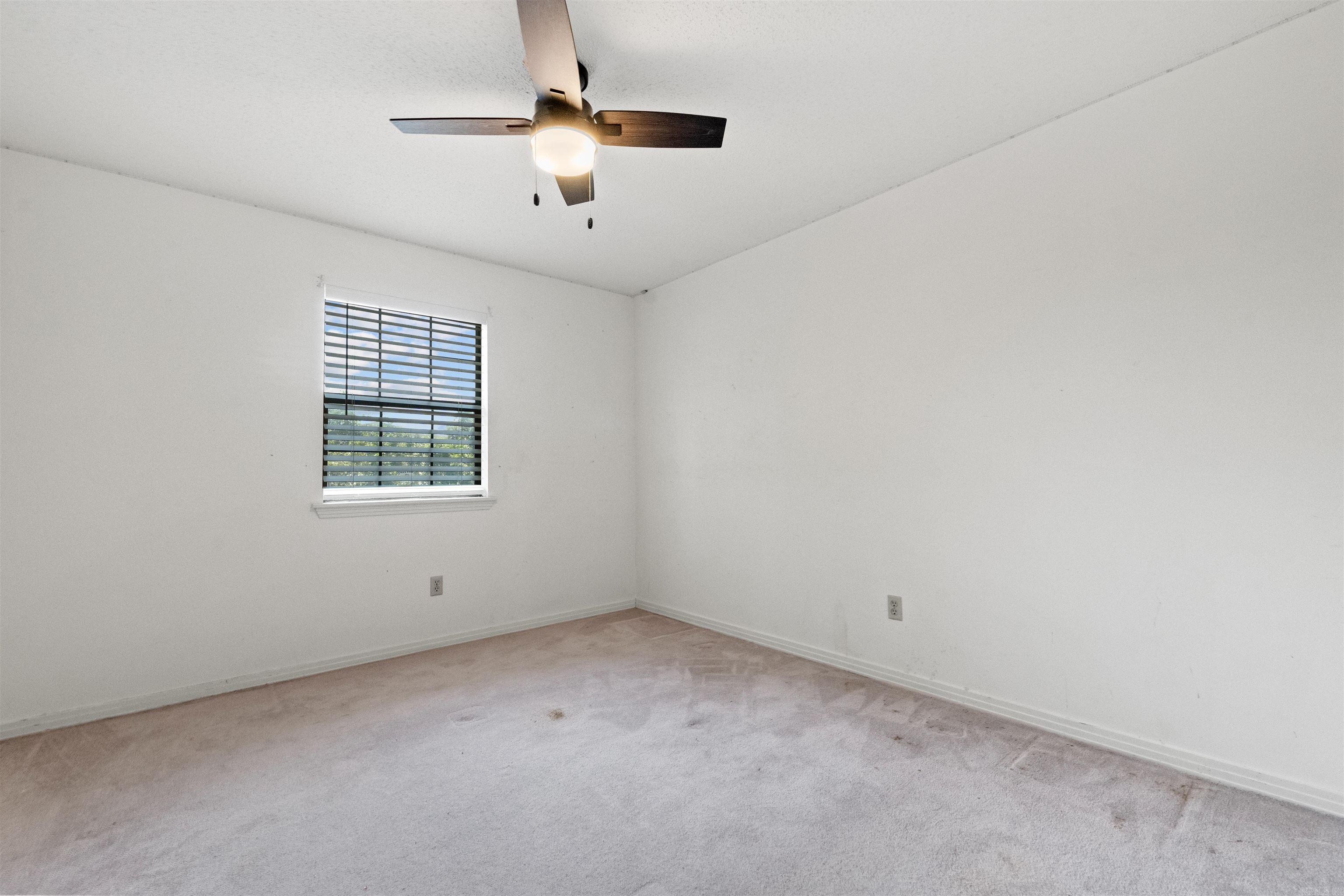 LAKEWOOD NE - Residential