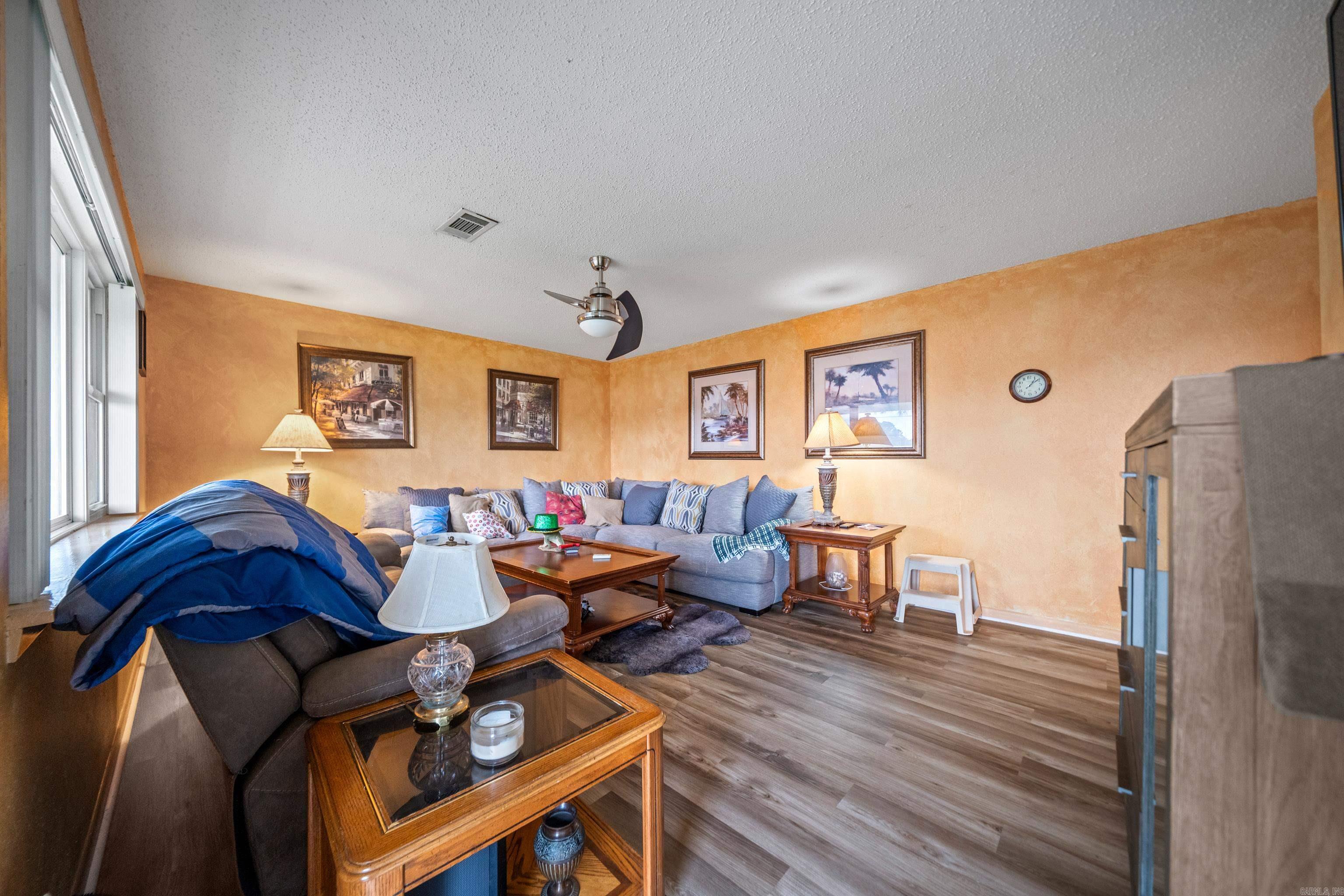 WEST WE GO ESTATES - Residential