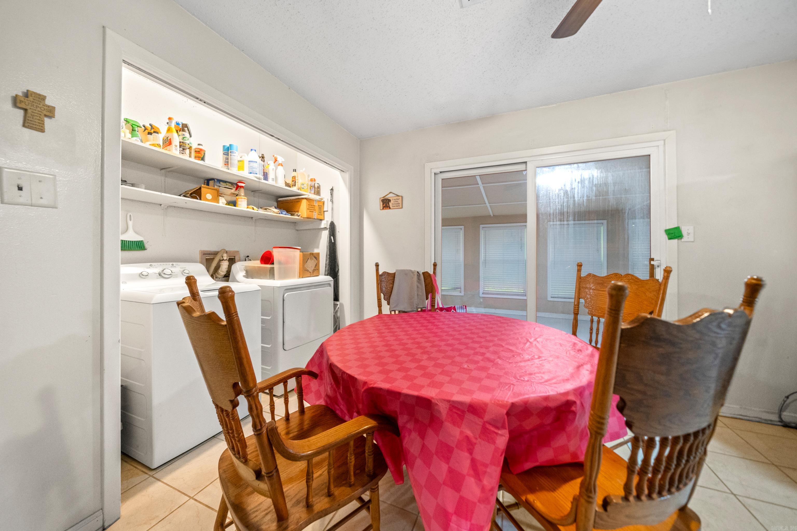 WEST WE GO ESTATES - Residential