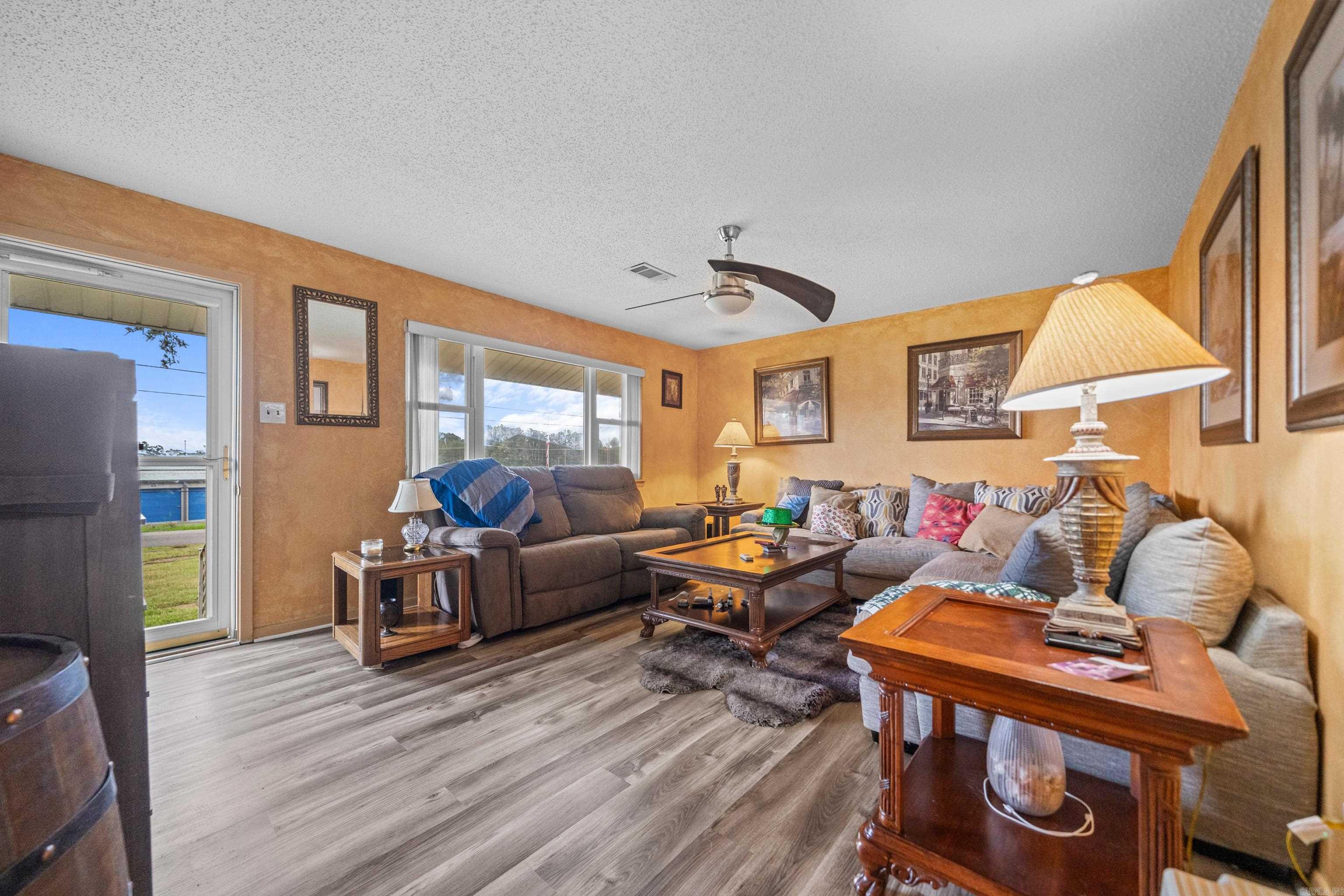 WEST WE GO ESTATES - Residential