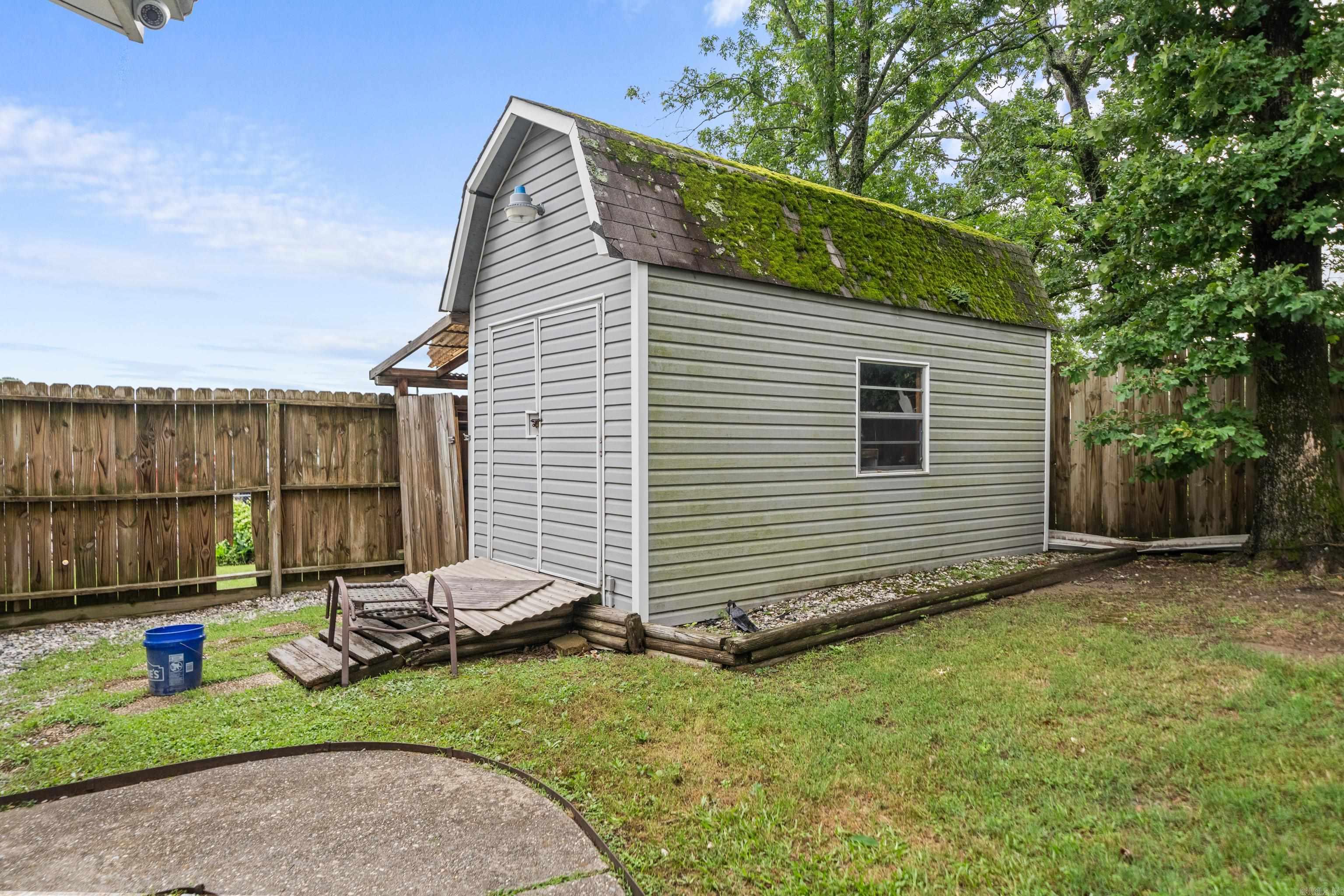 WEST WE GO ESTATES - Residential