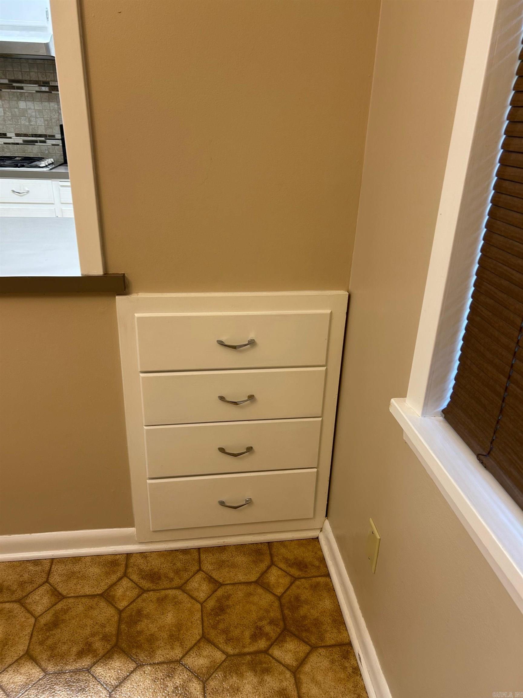 HENRY ADDN - Residential