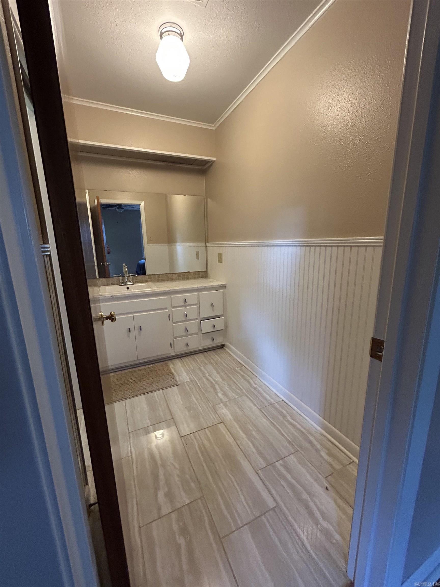 HENRY ADDN - Residential