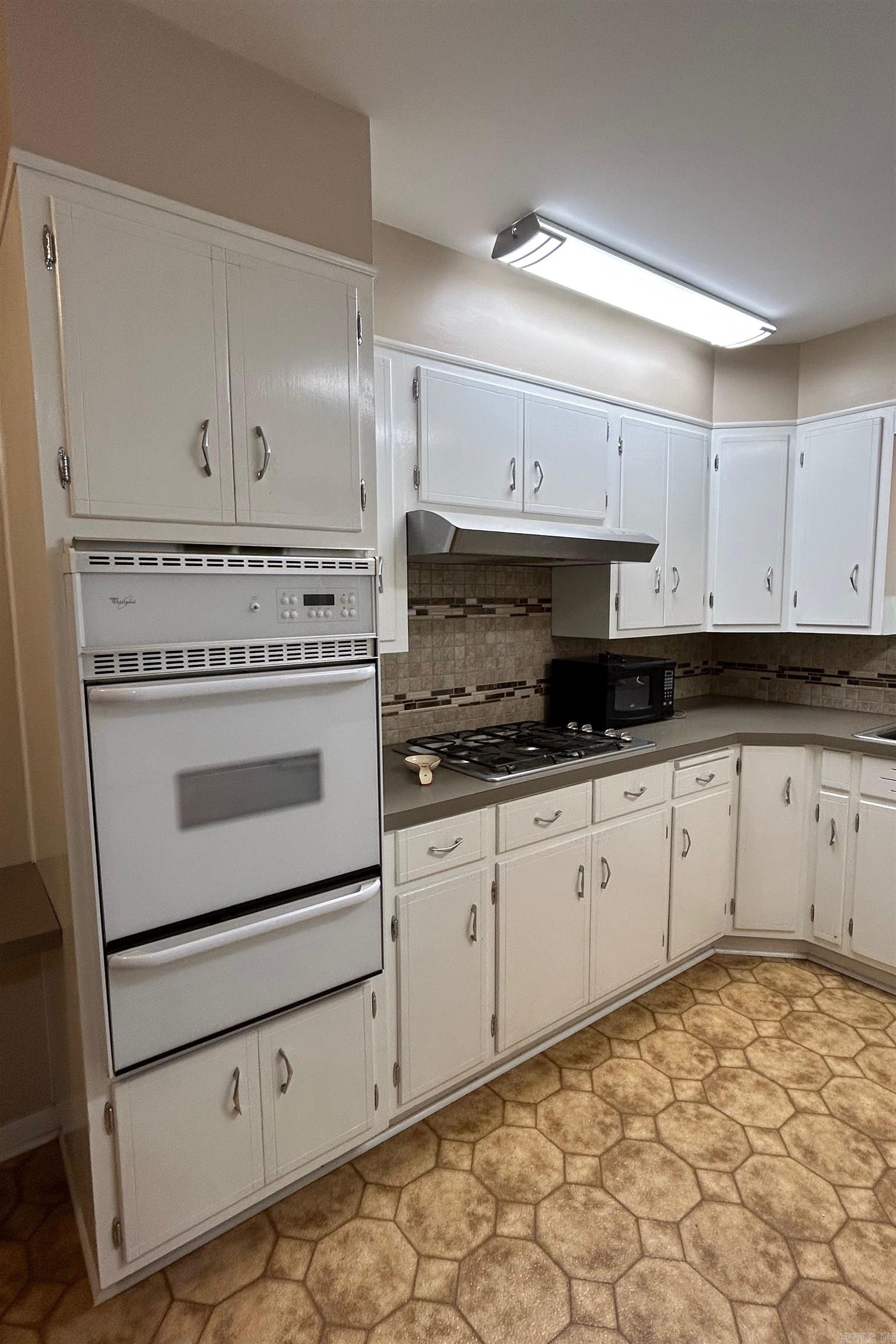 HENRY ADDN - Residential