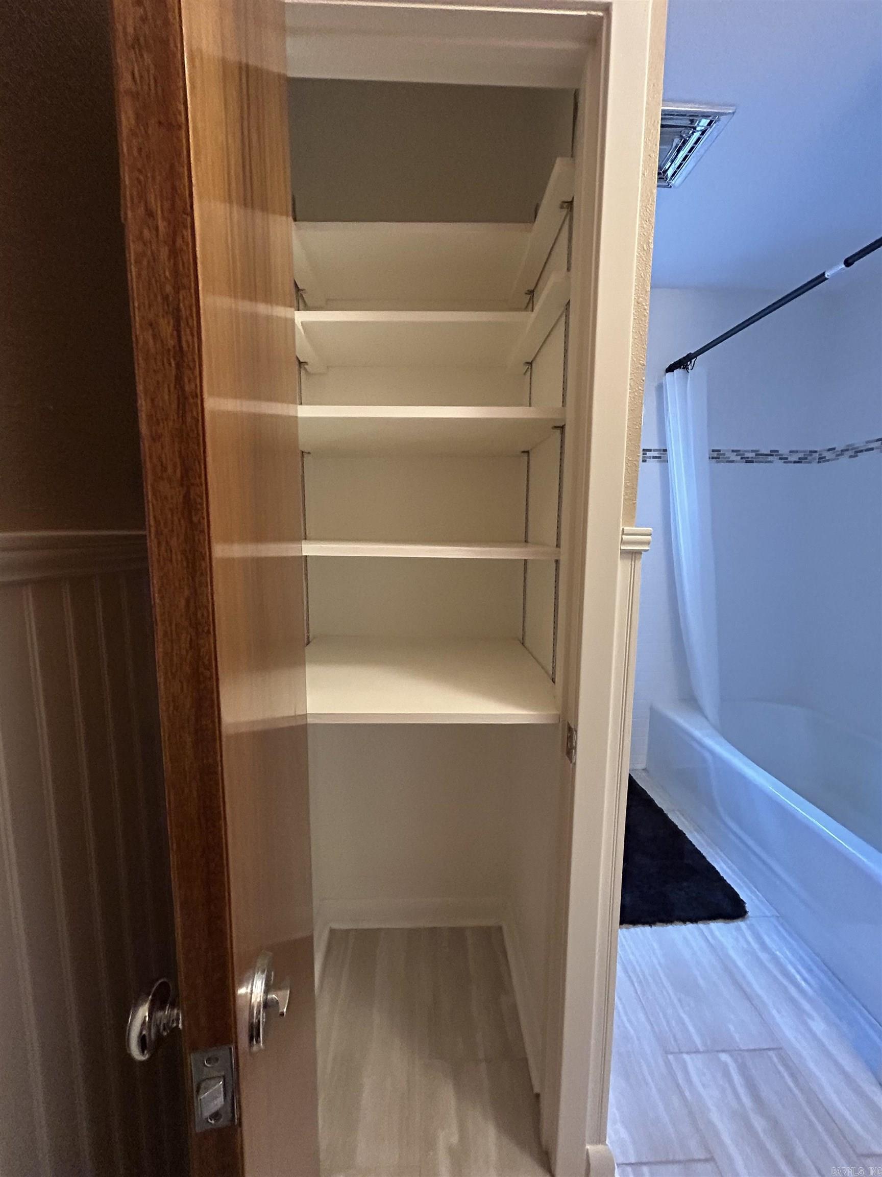 HENRY ADDN - Residential