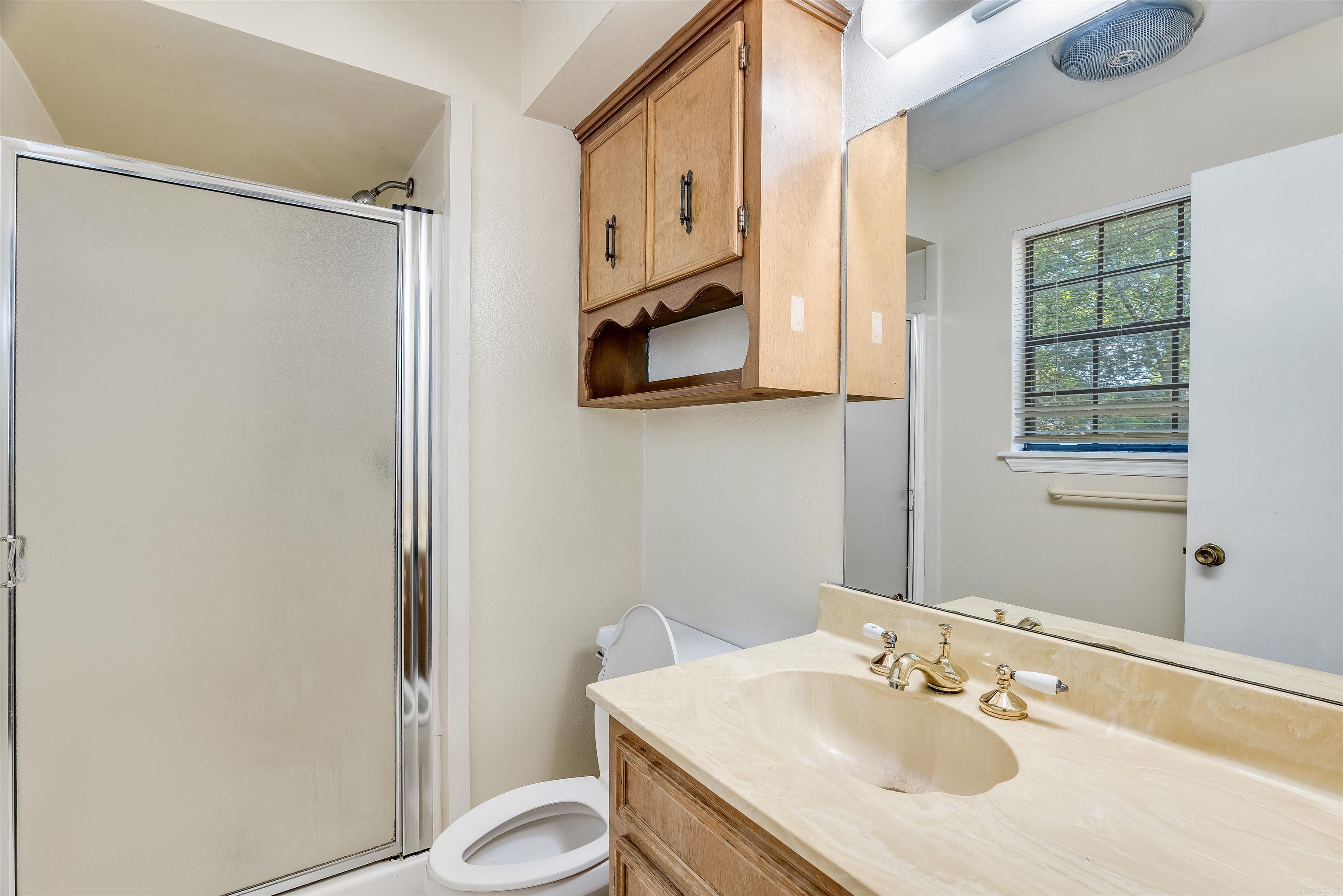 PLEASANT TREE - Residential