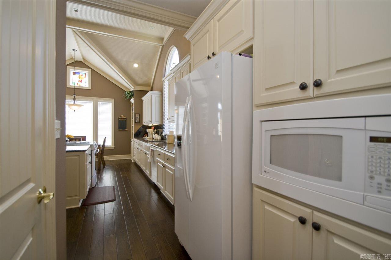 THE VILLAGES OF WELLINGTON - Residential