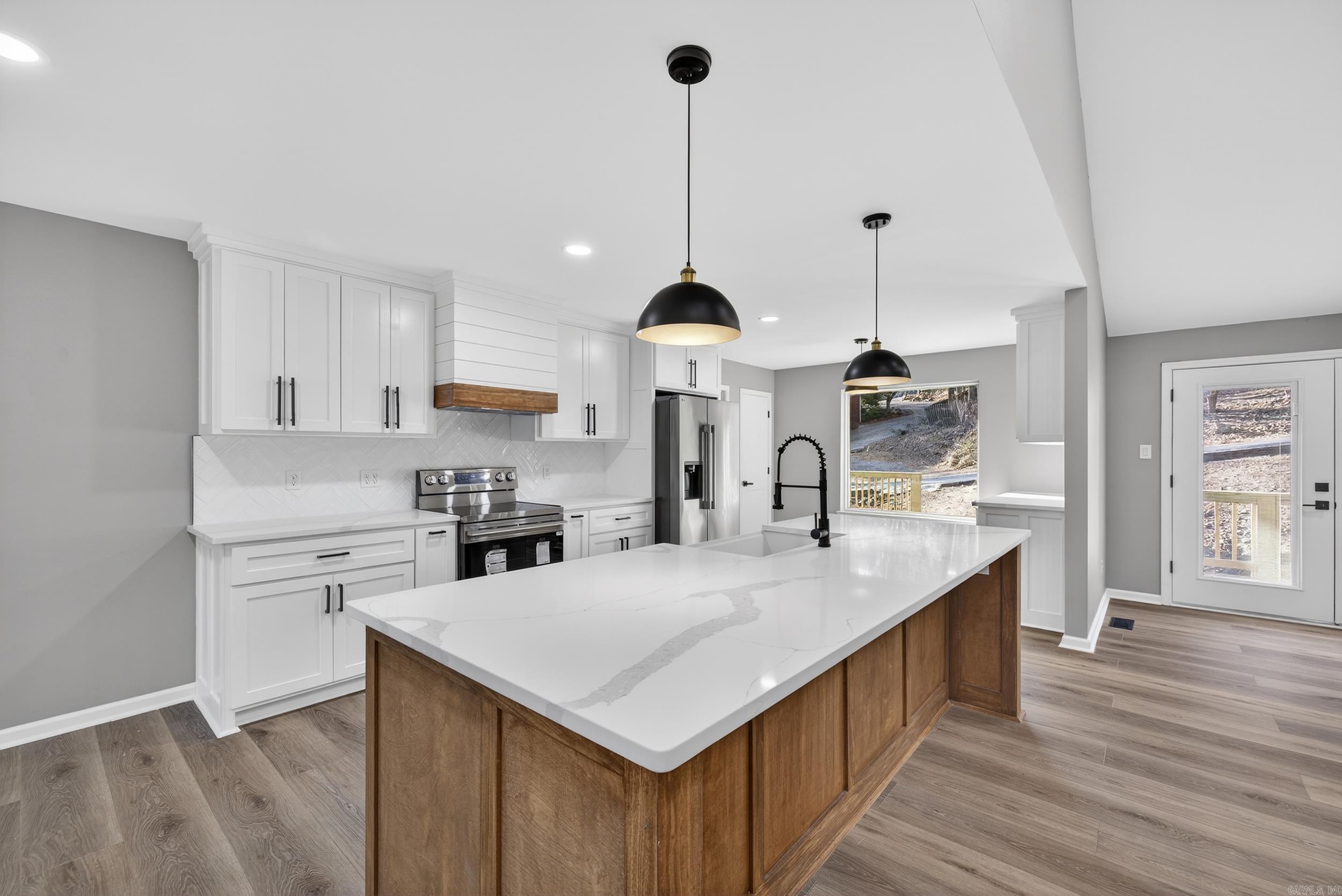 ST CHARLES ADDN - Residential