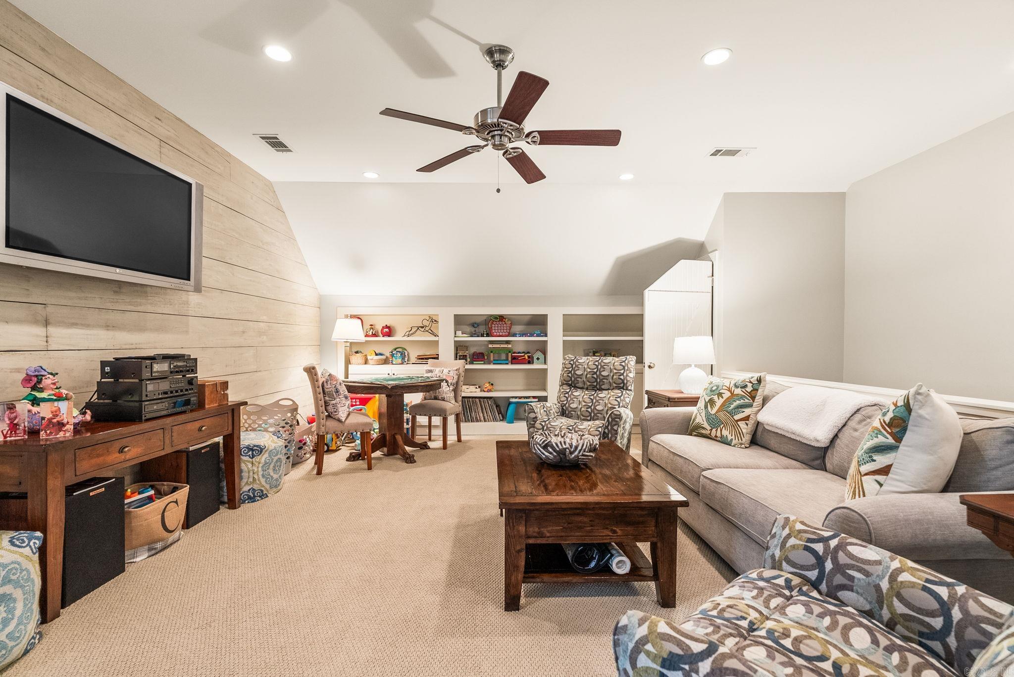 RIVER HEIGHTS ADDN - Residential