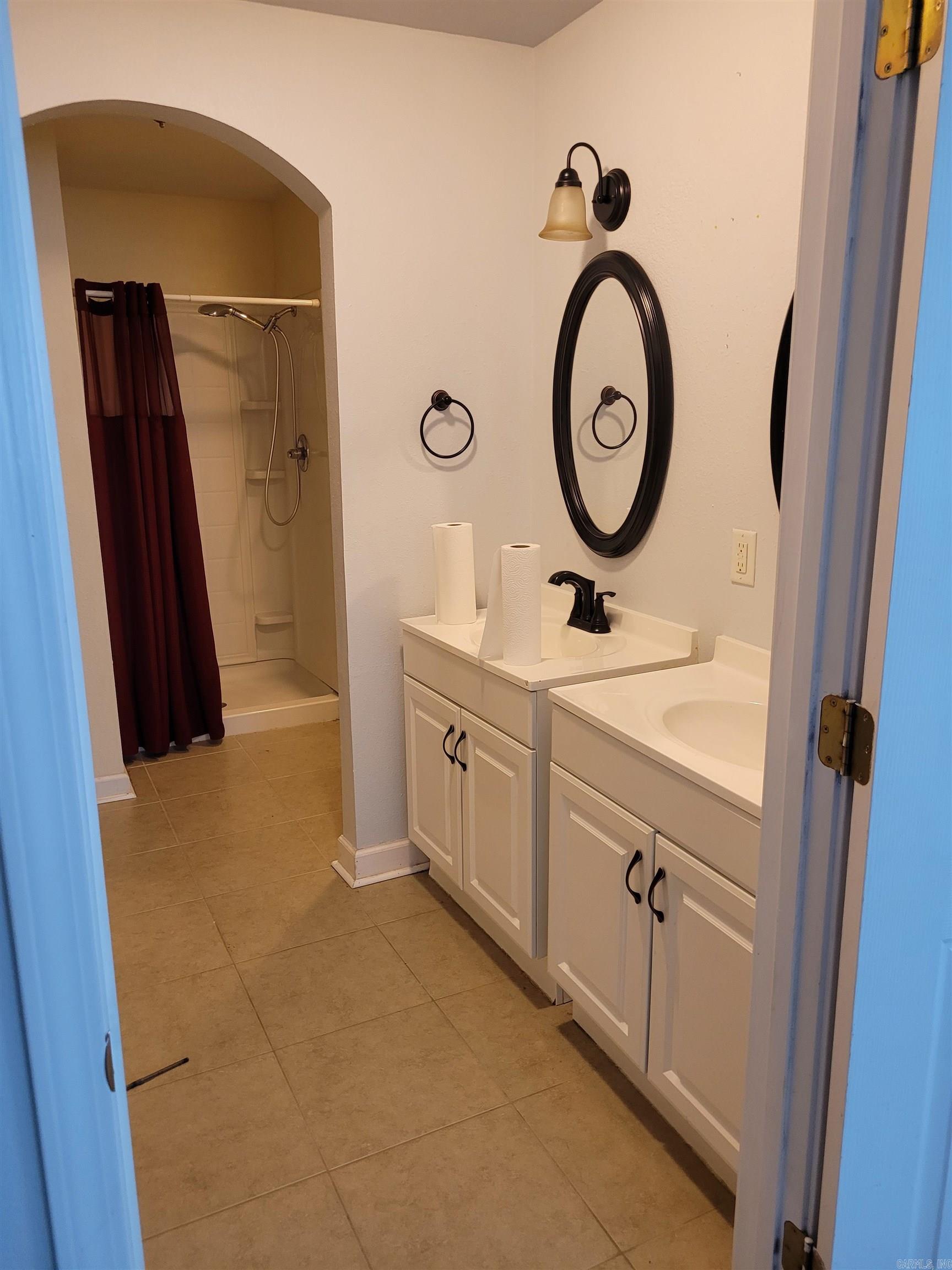 Laskers - Residential Lease