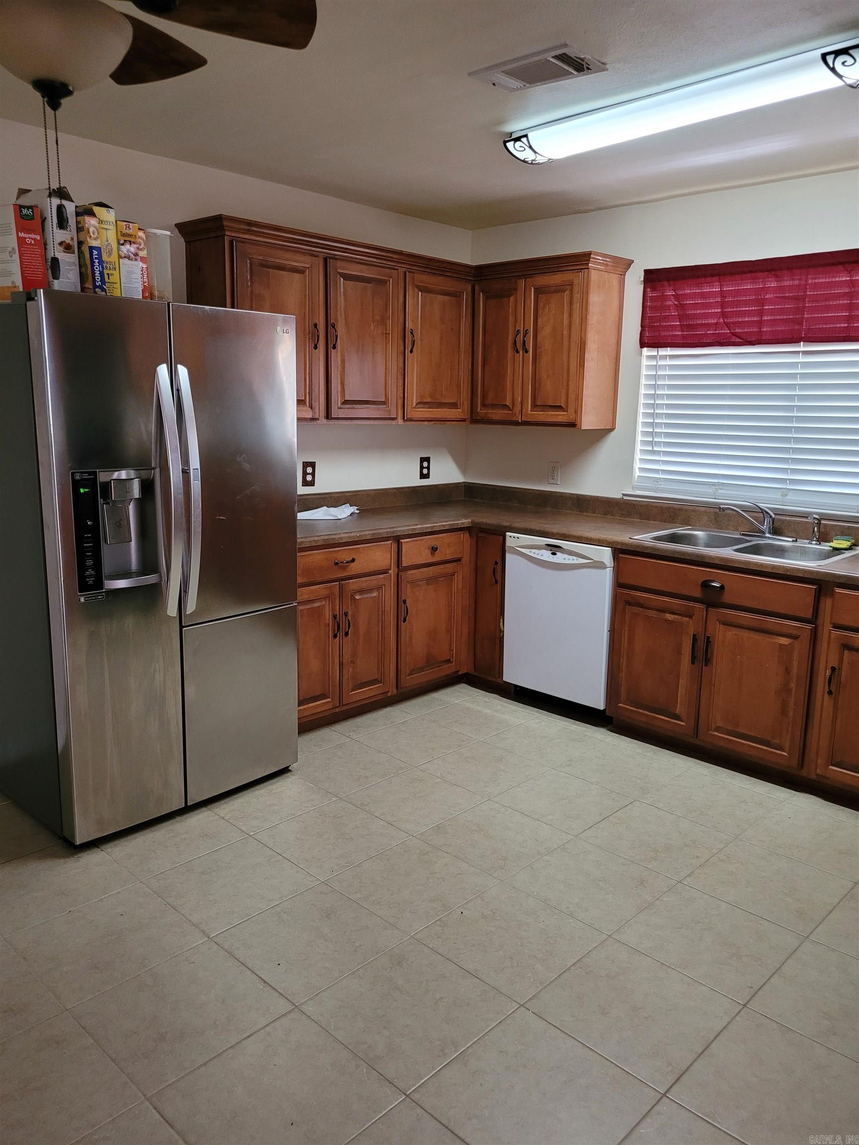 Laskers - Residential Lease