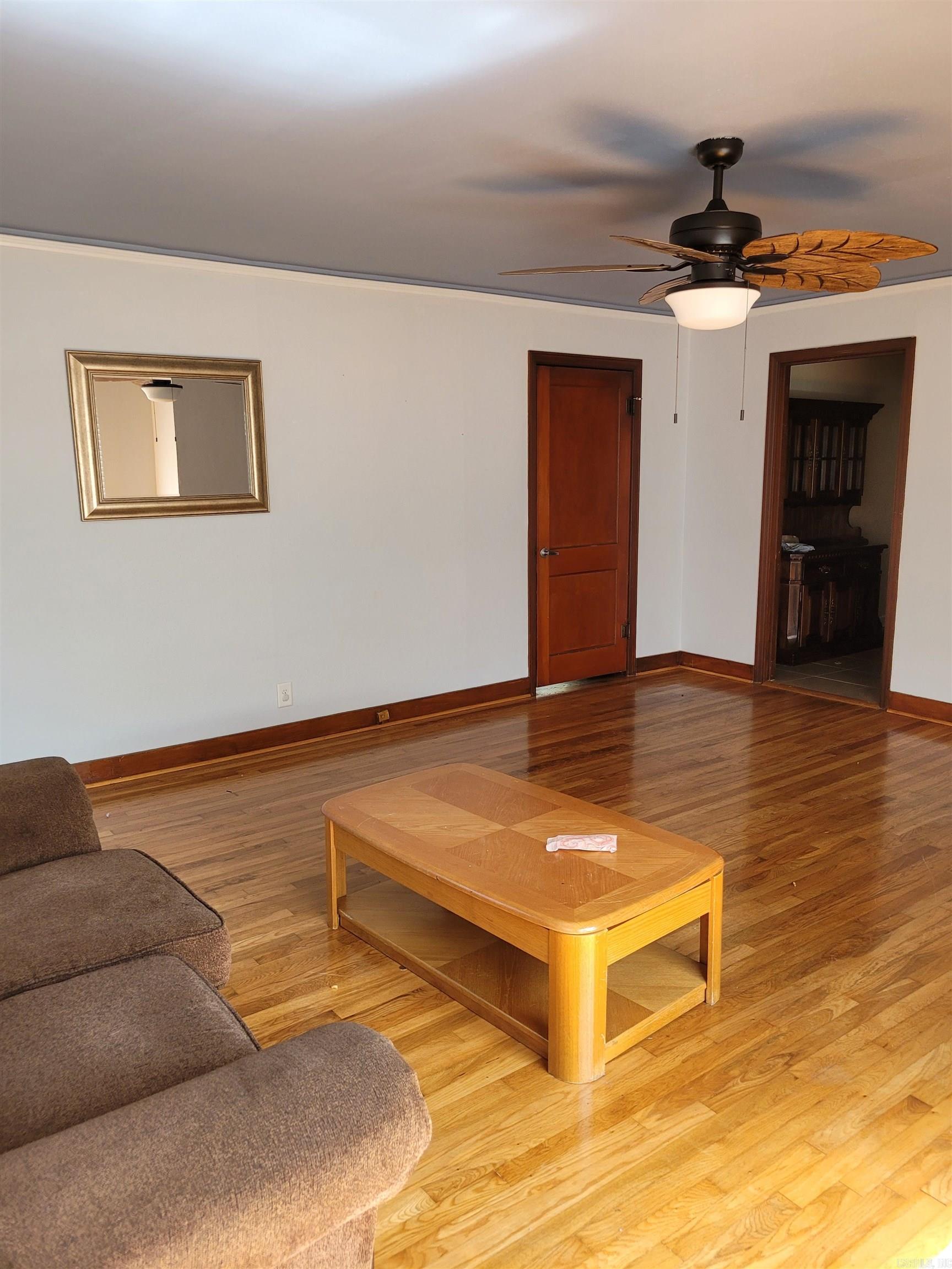 Laskers - Residential Lease