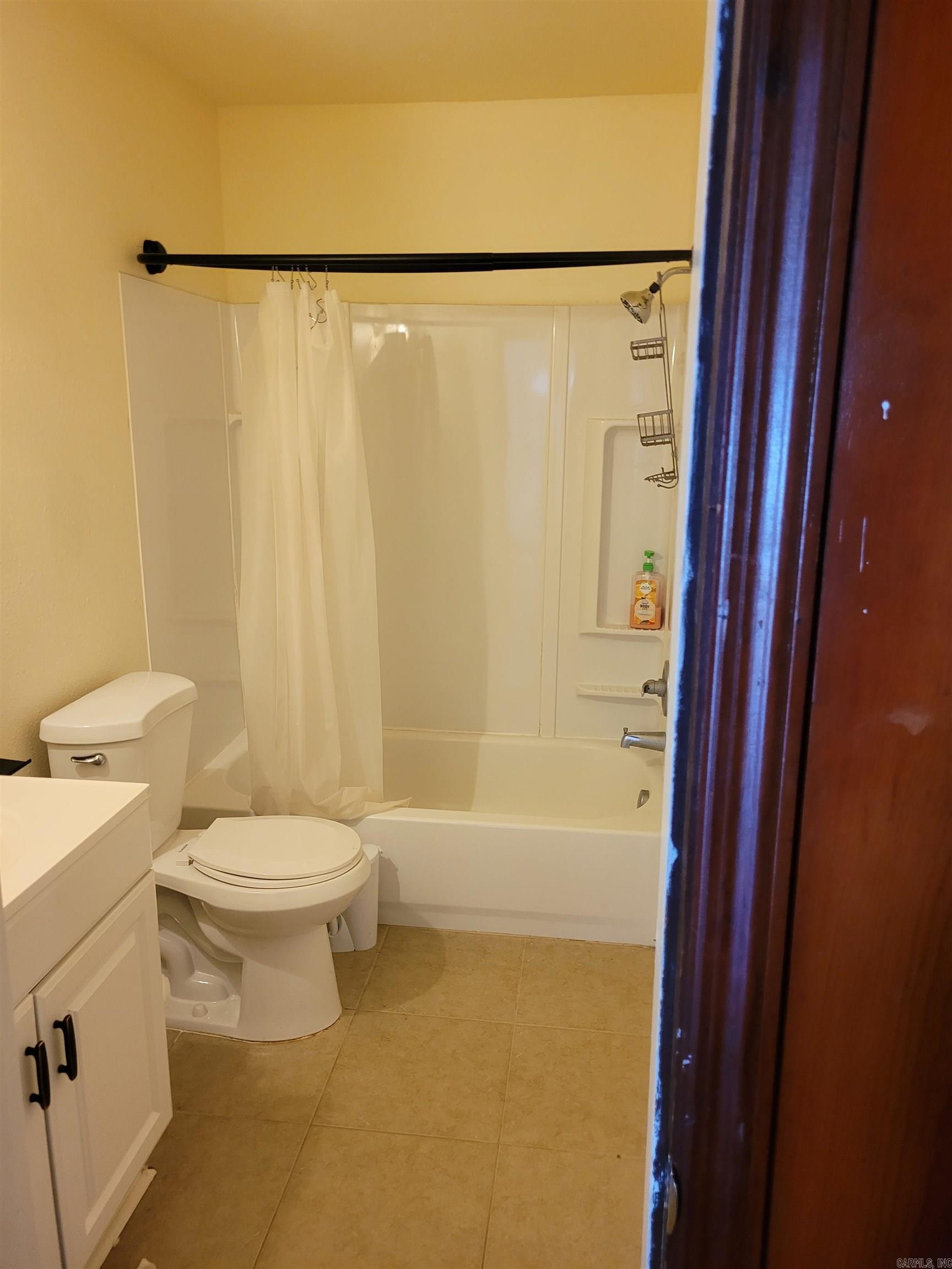 Laskers - Residential Lease