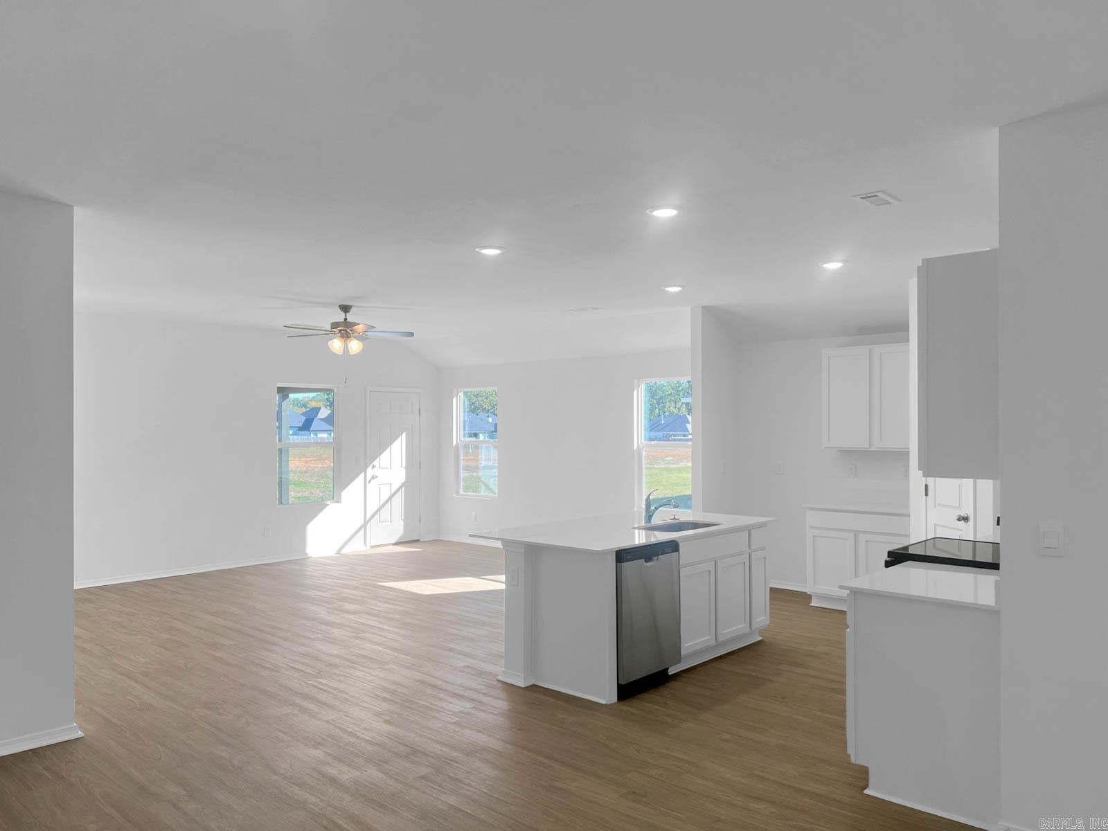 KENSINGTON PLACE - Residential