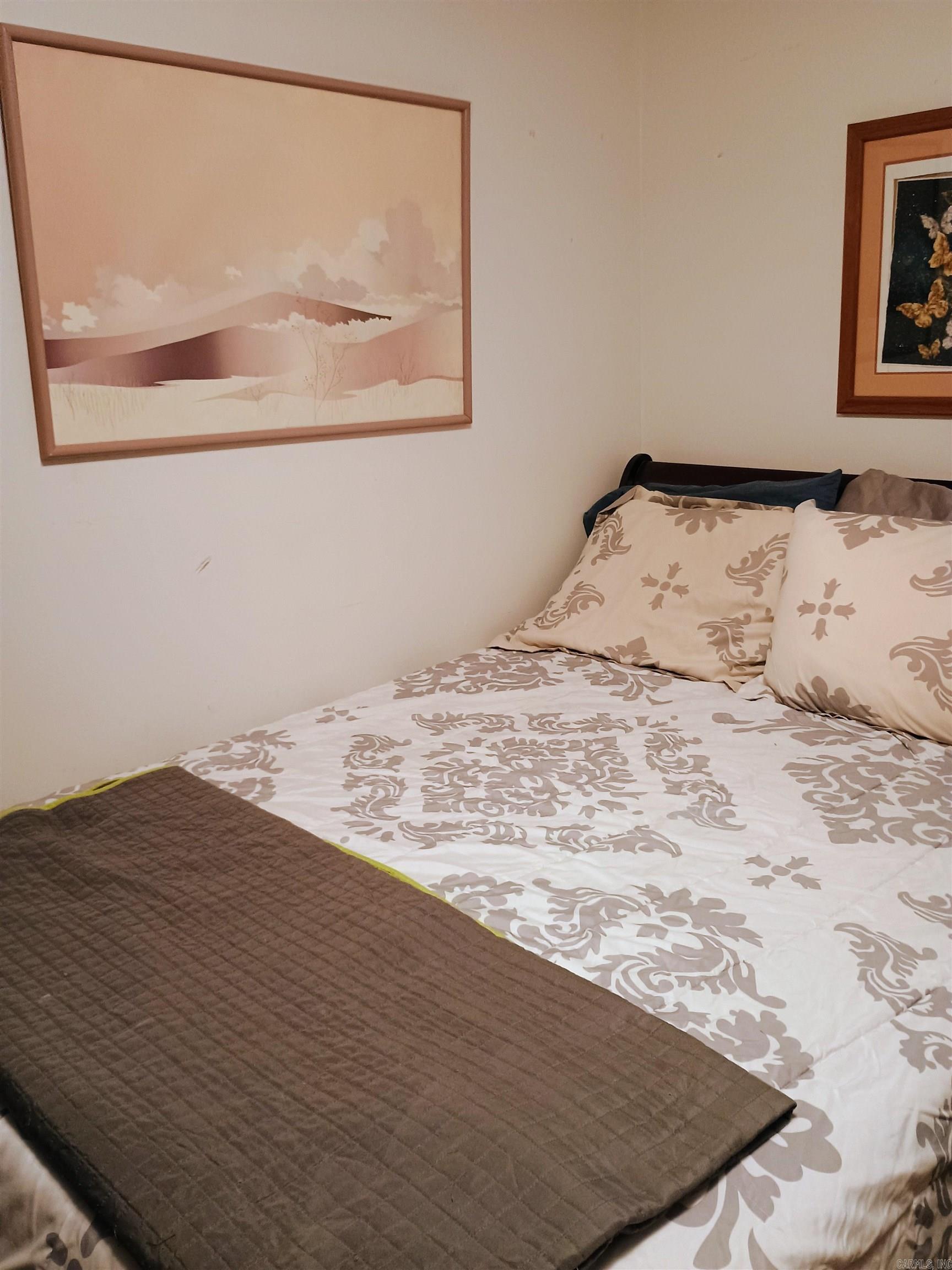 BRENTWOOD - Residential