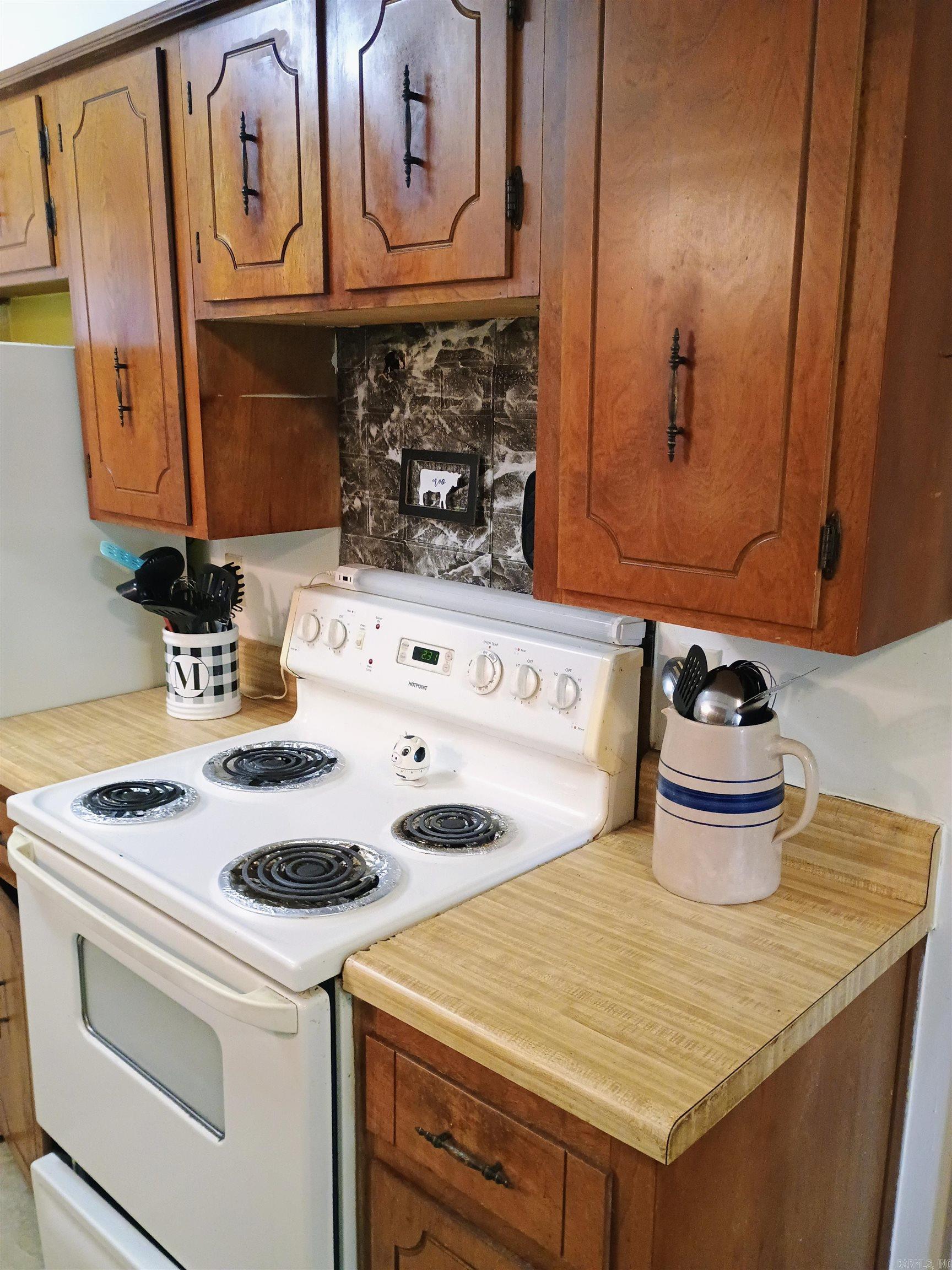 BRENTWOOD - Residential