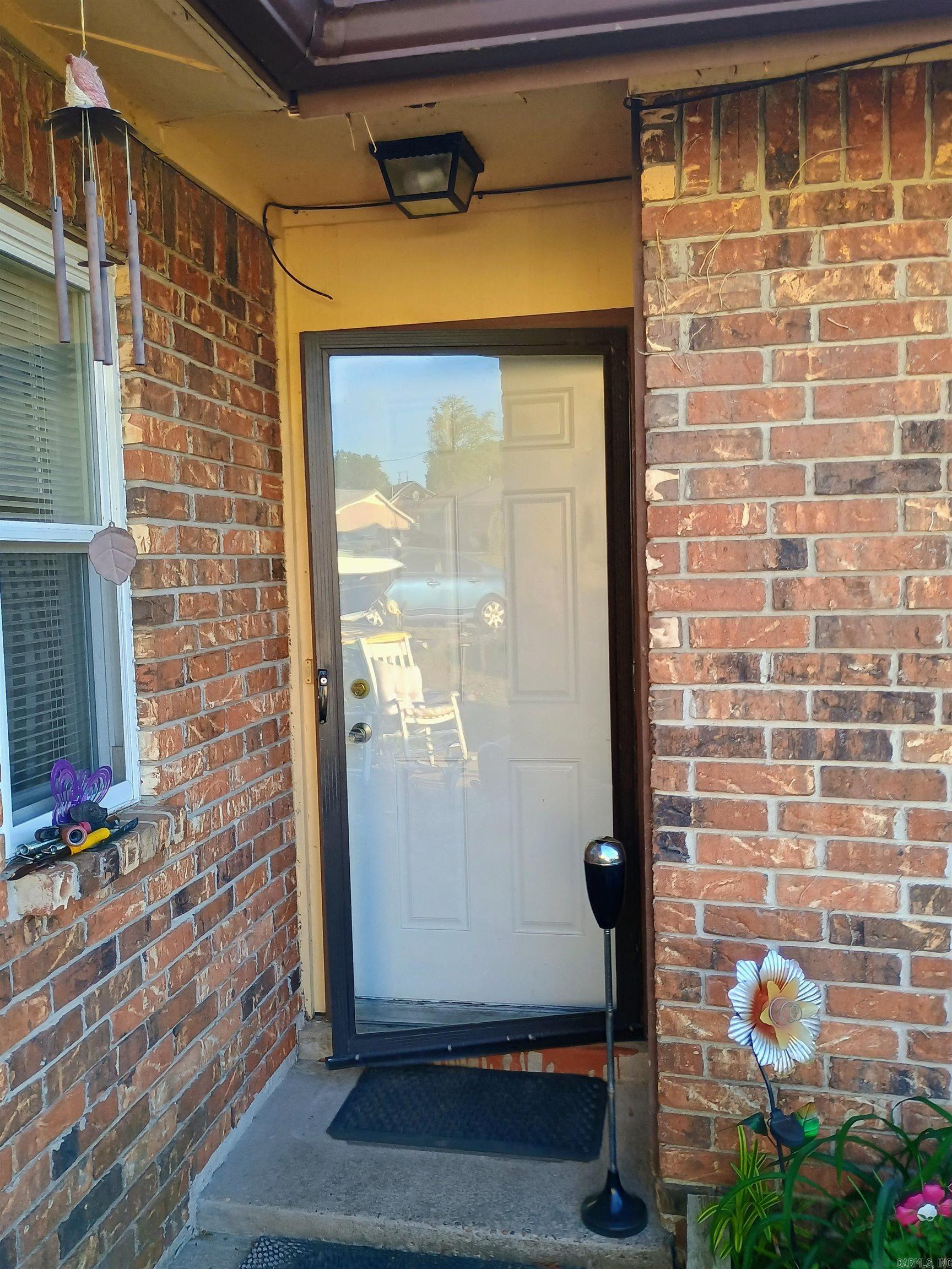 BRENTWOOD - Residential