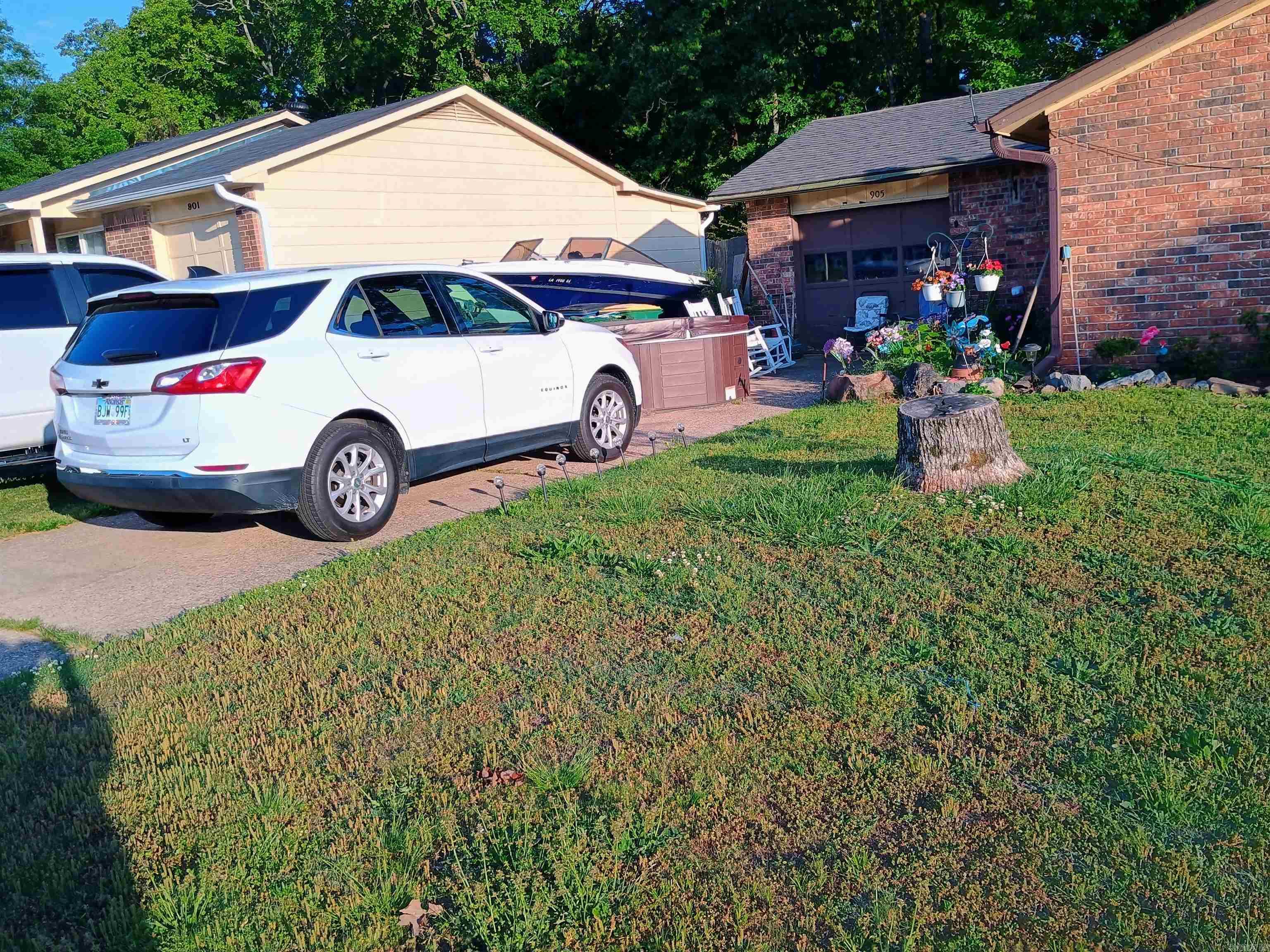 BRENTWOOD - Residential