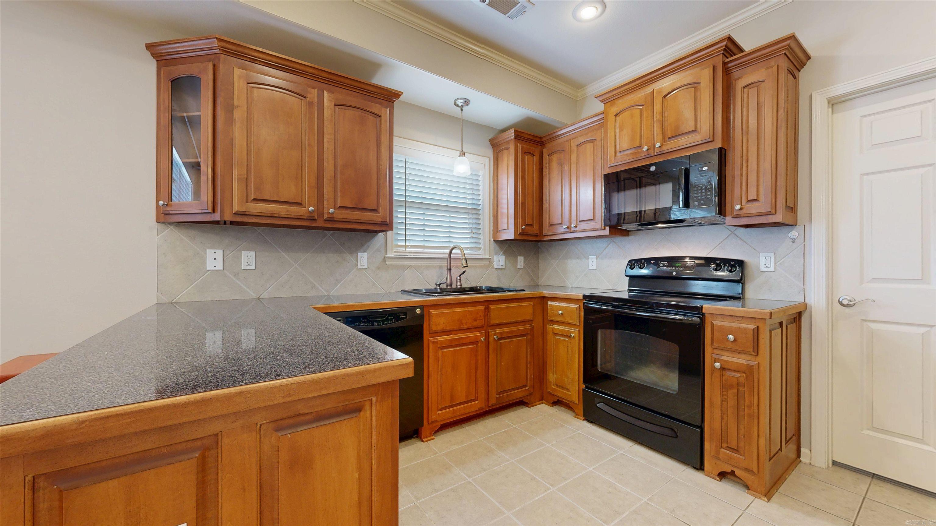 KENWOOD ESTATER PH 3 - Residential