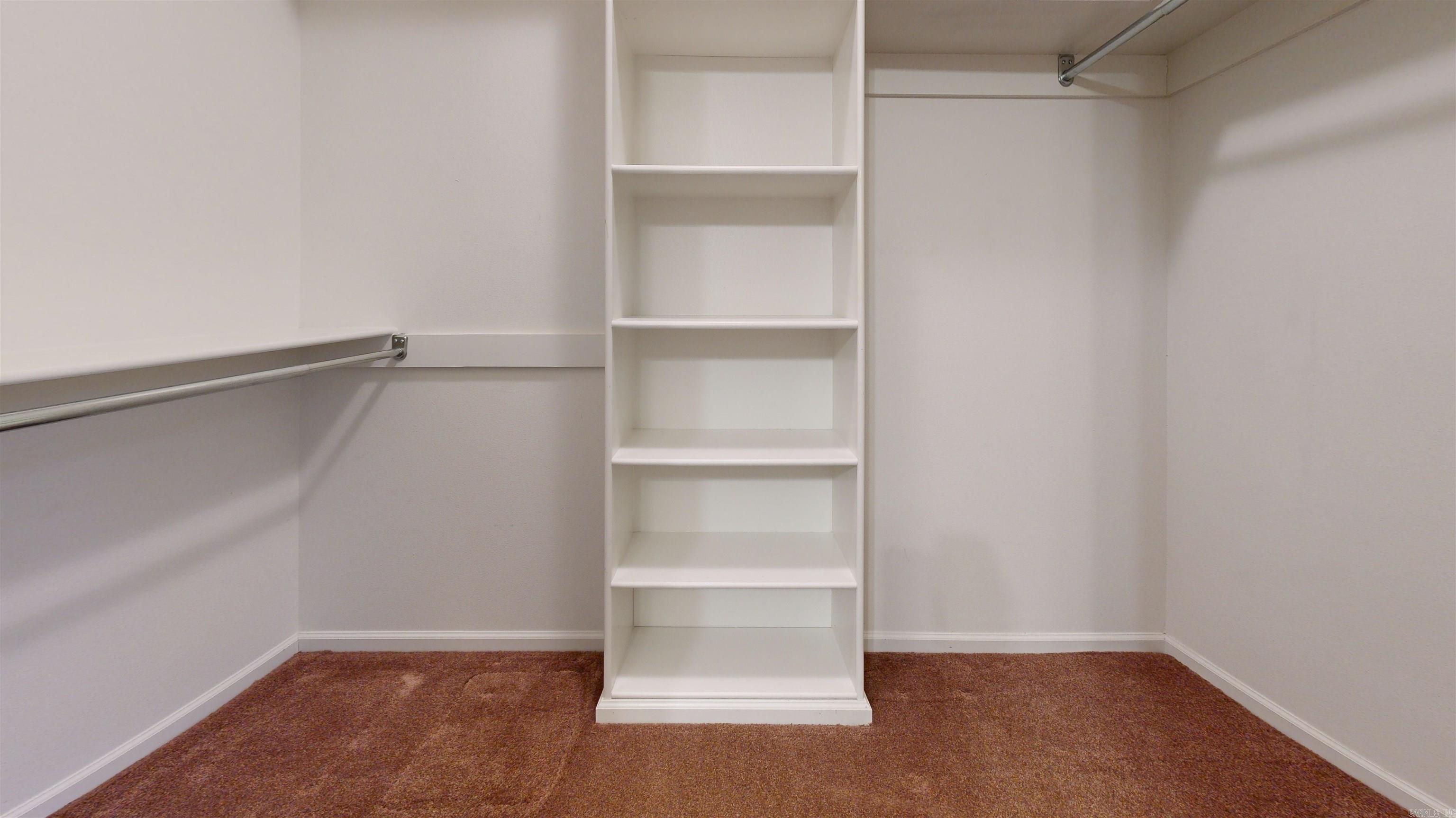 KENWOOD ESTATER PH 3 - Residential