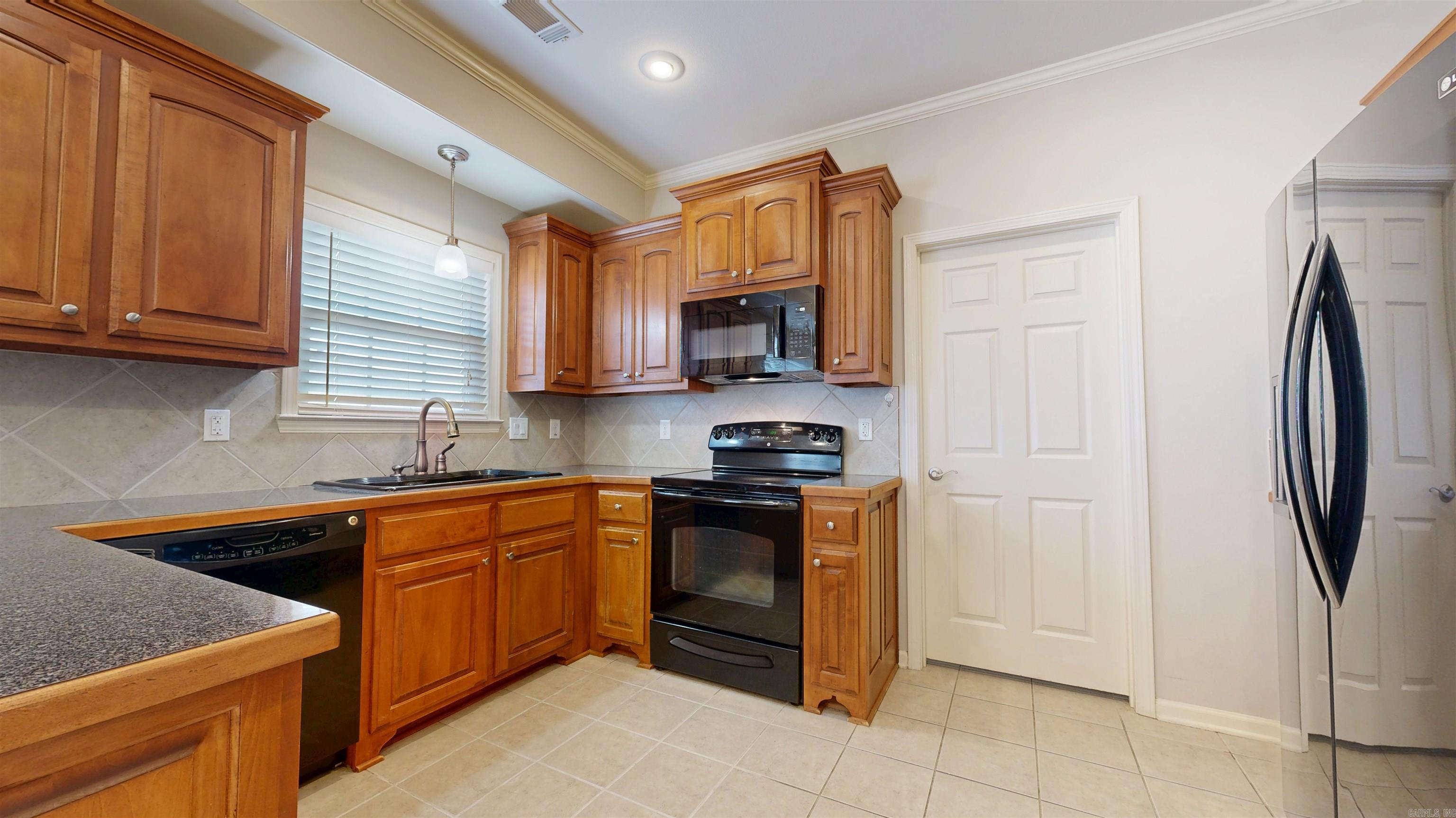 KENWOOD ESTATER PH 3 - Residential