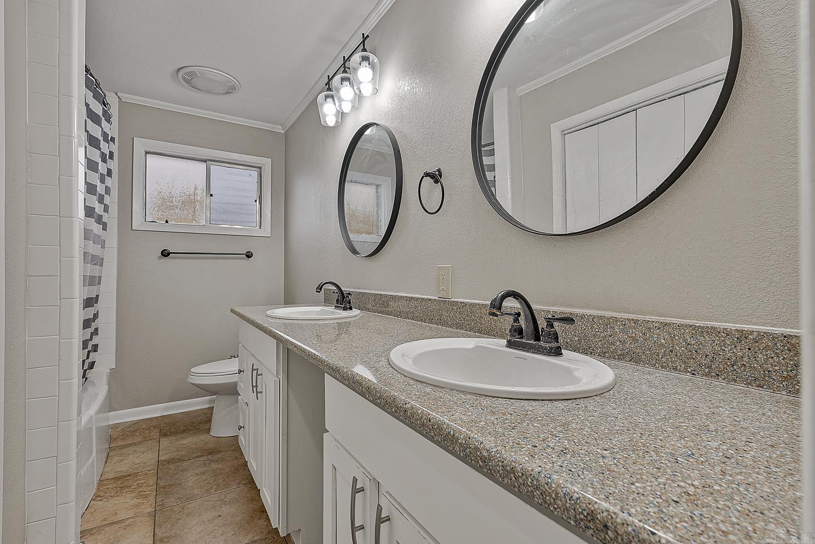 WOODLAND PARK - Residential