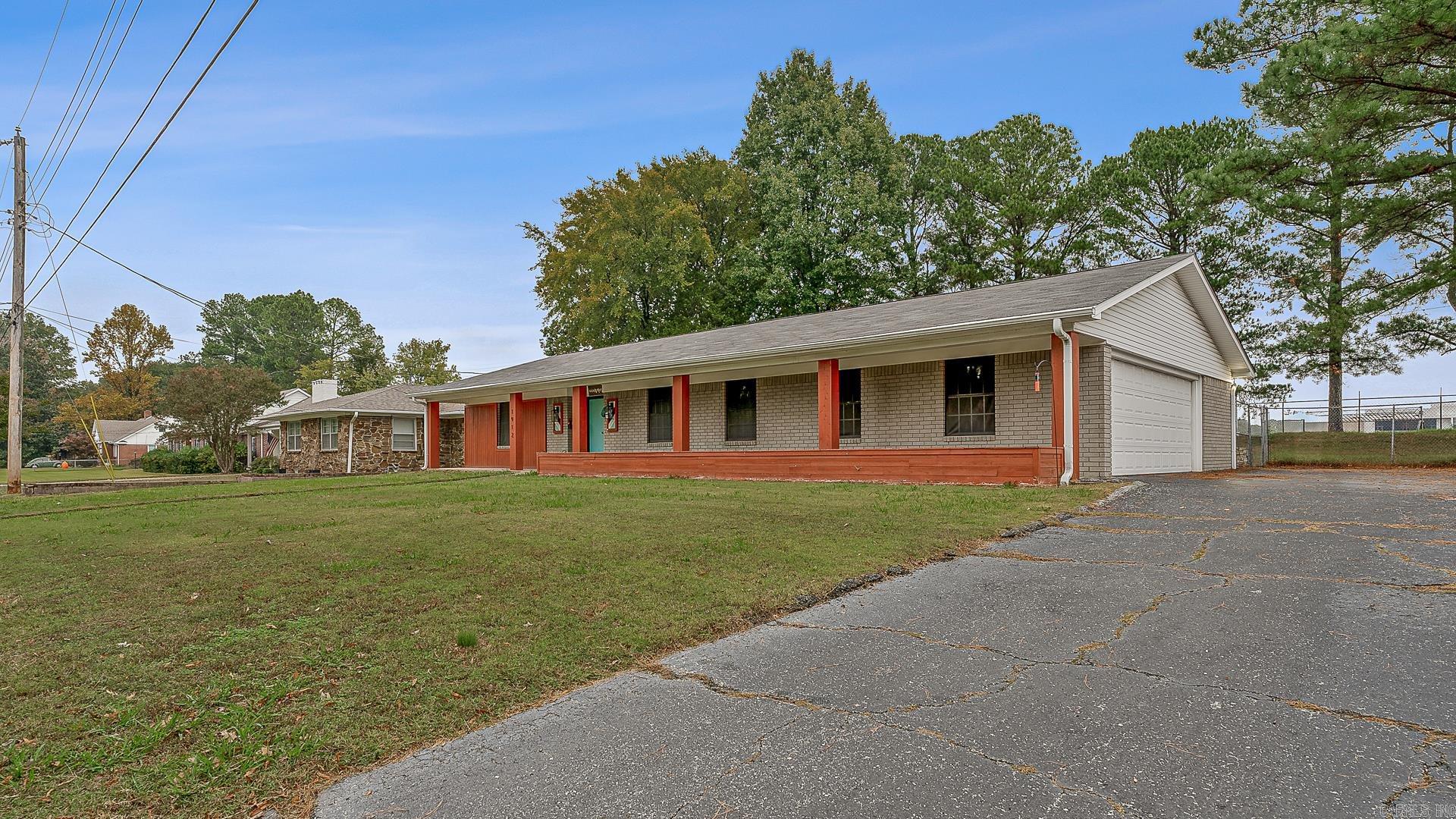 WOODLAND PARK - Residential