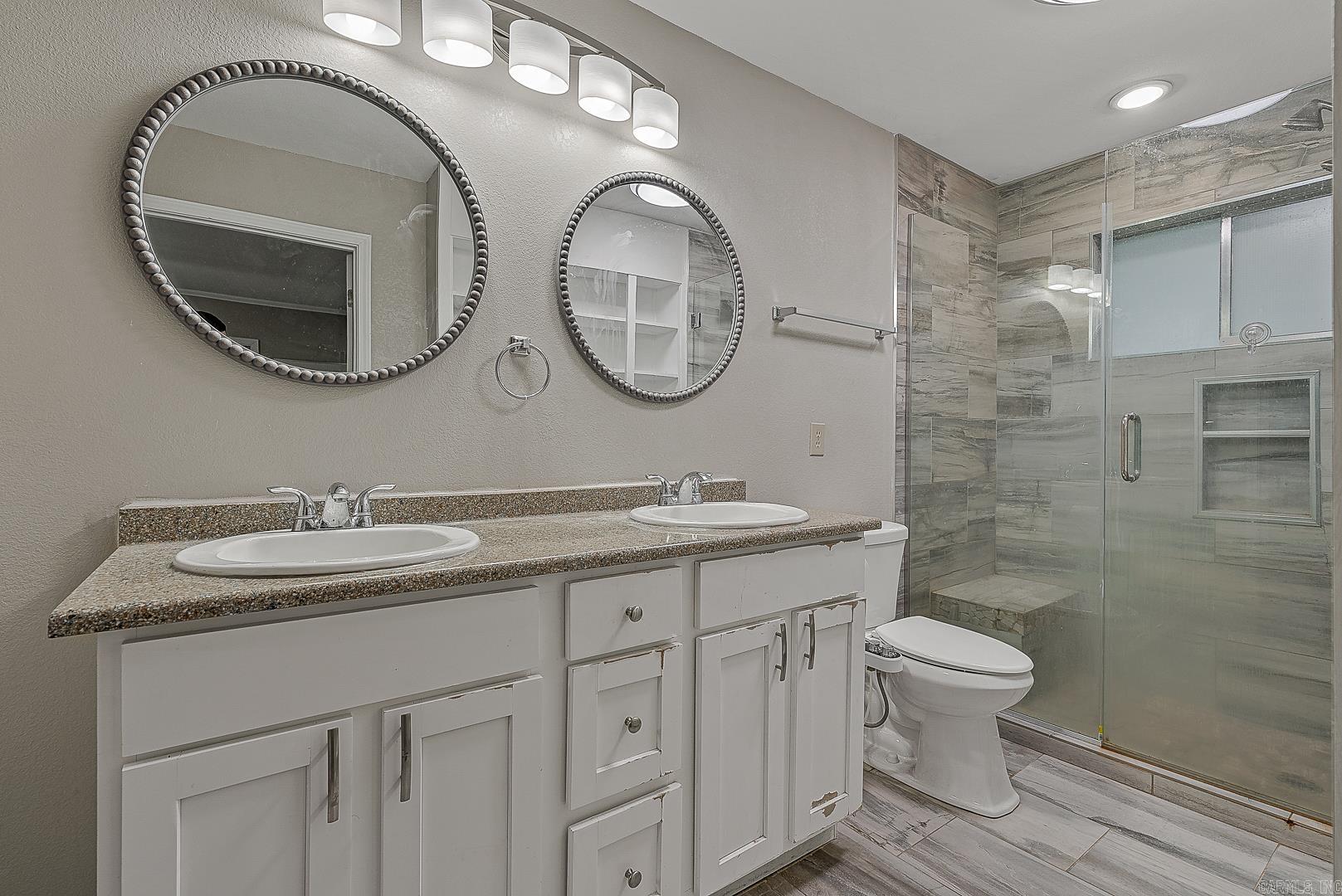 WOODLAND PARK - Residential