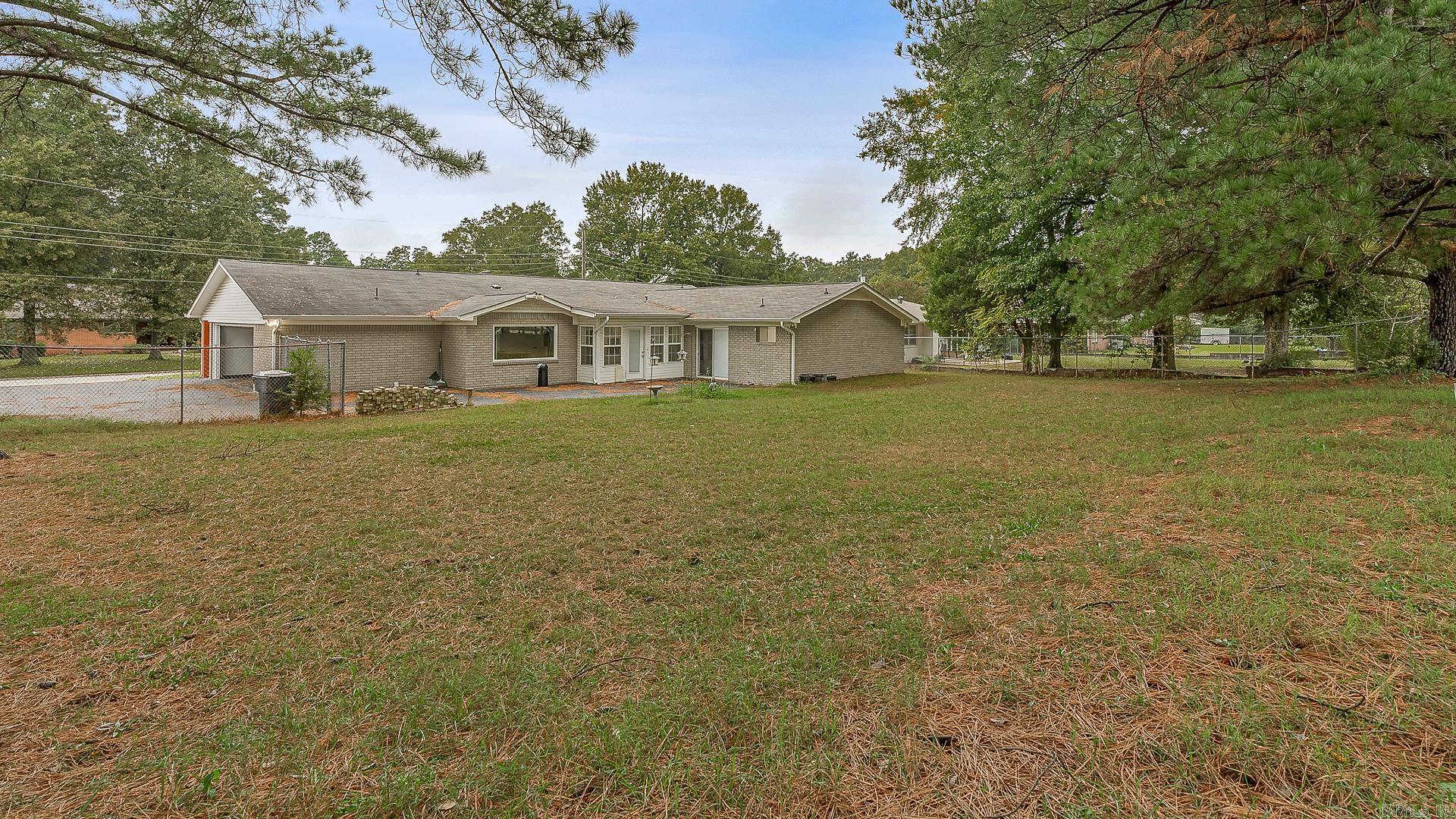 WOODLAND PARK - Residential