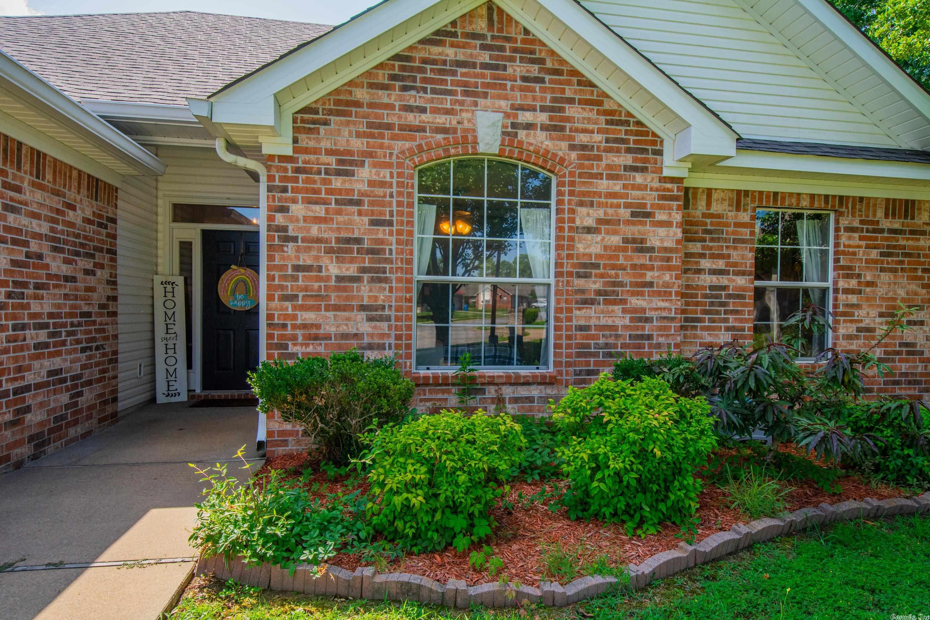 EMERALD VALLEY - Residential