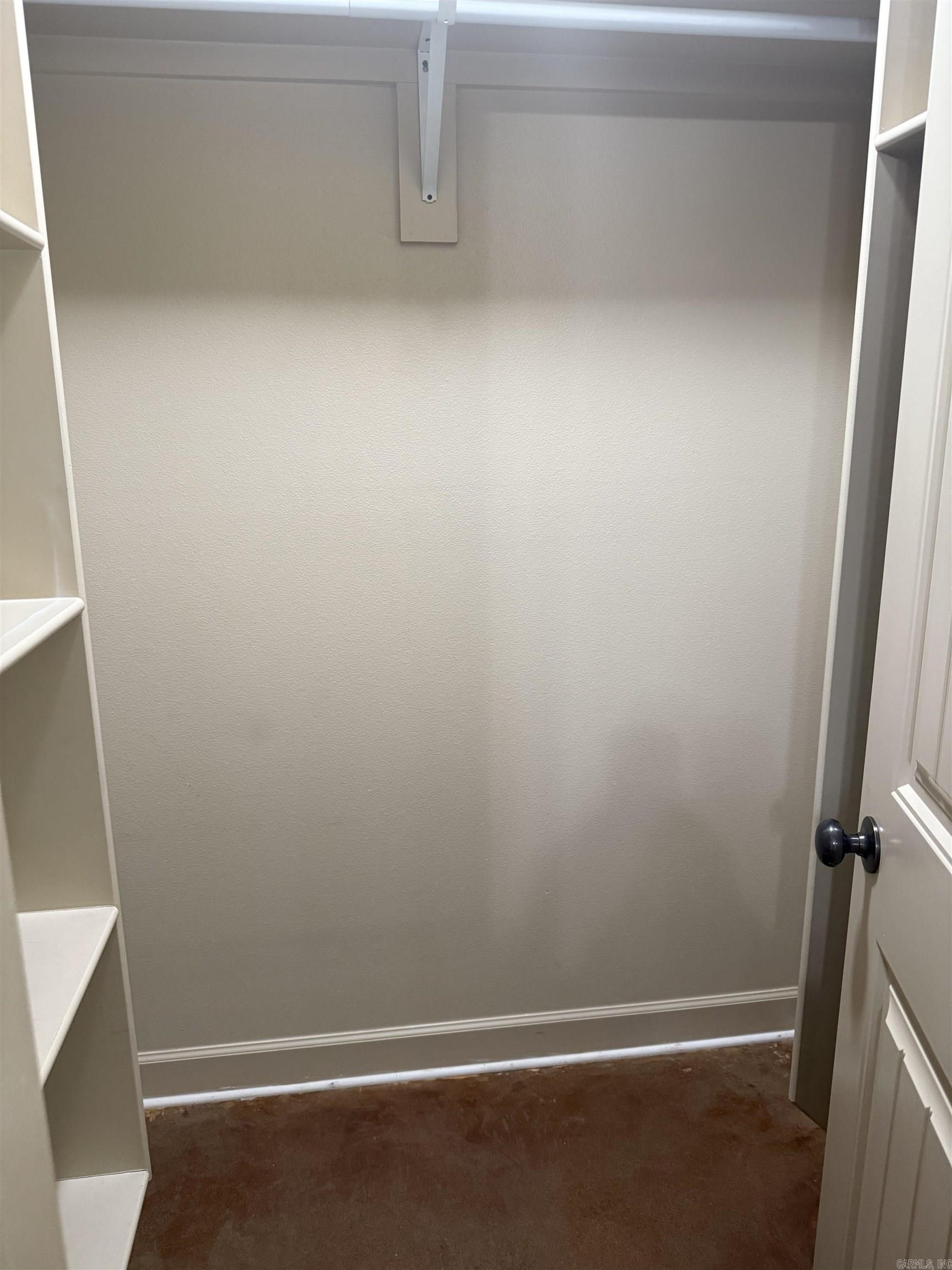 SKYLINE MEADOWS - Residential