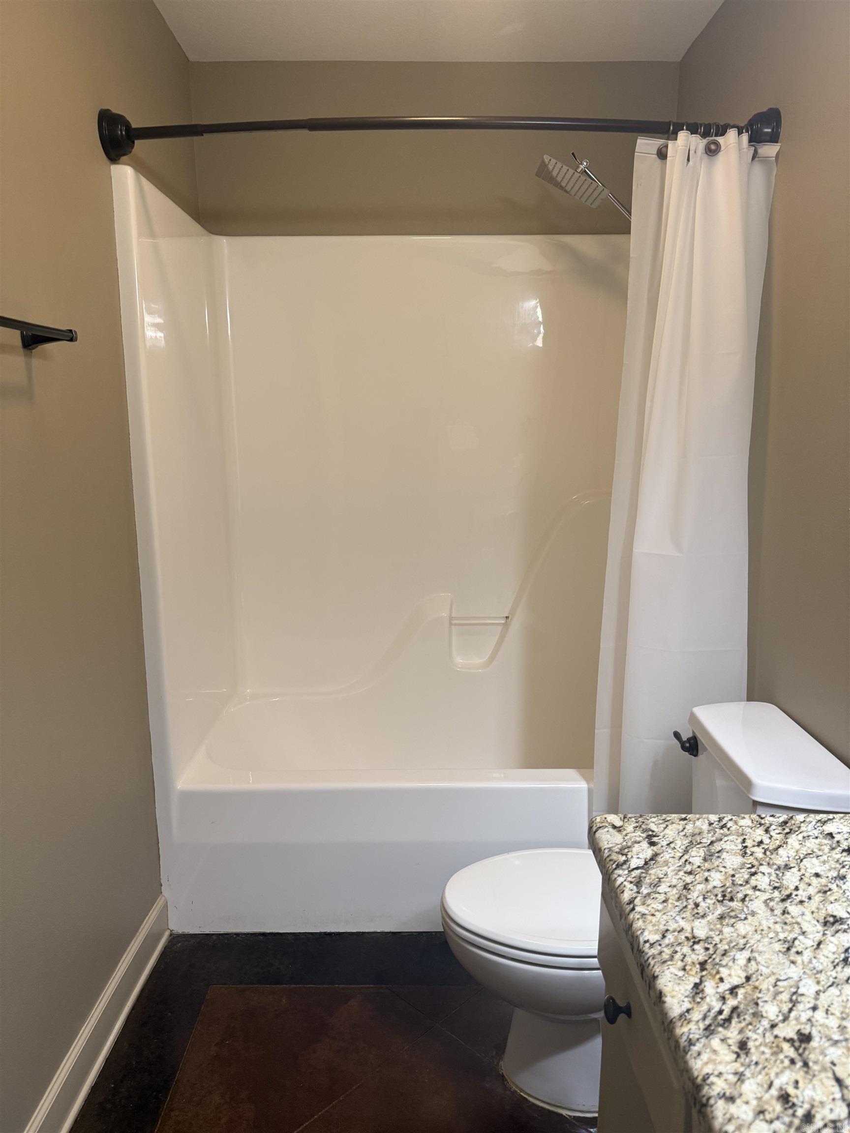 SKYLINE MEADOWS - Residential