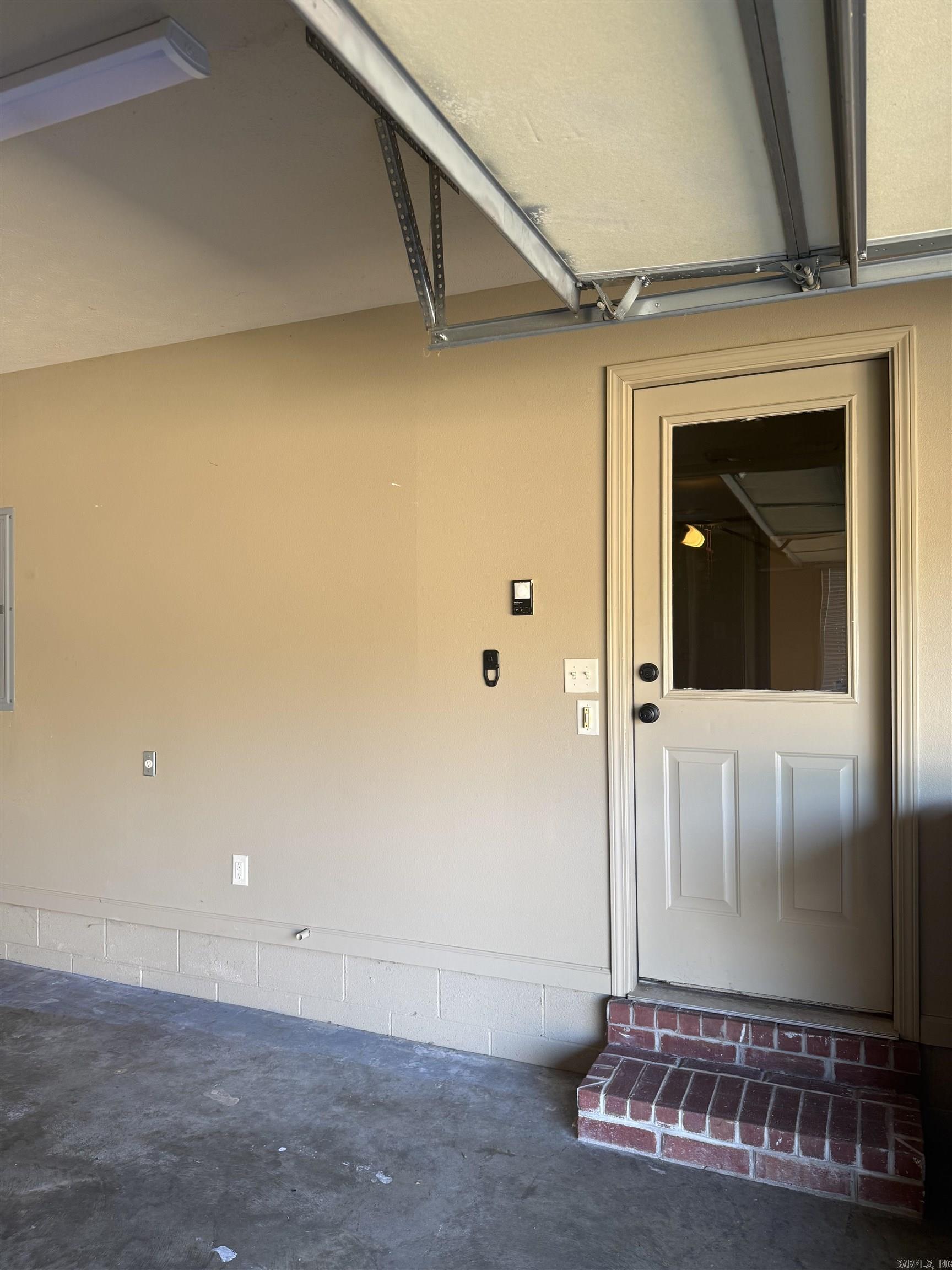 SKYLINE MEADOWS - Residential