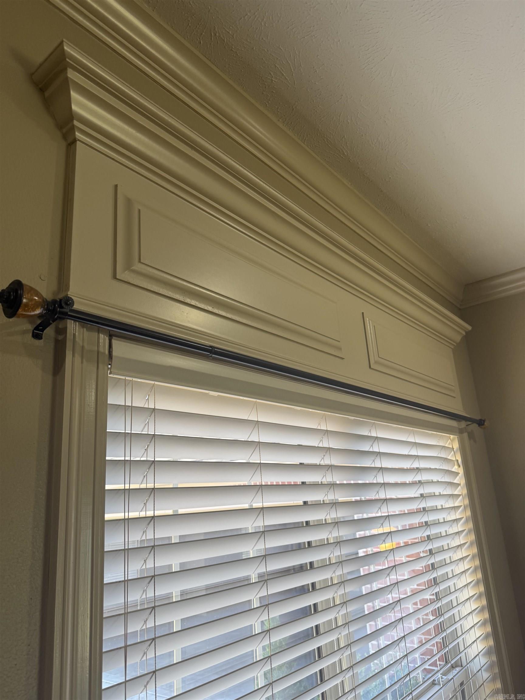 SKYLINE MEADOWS - Residential