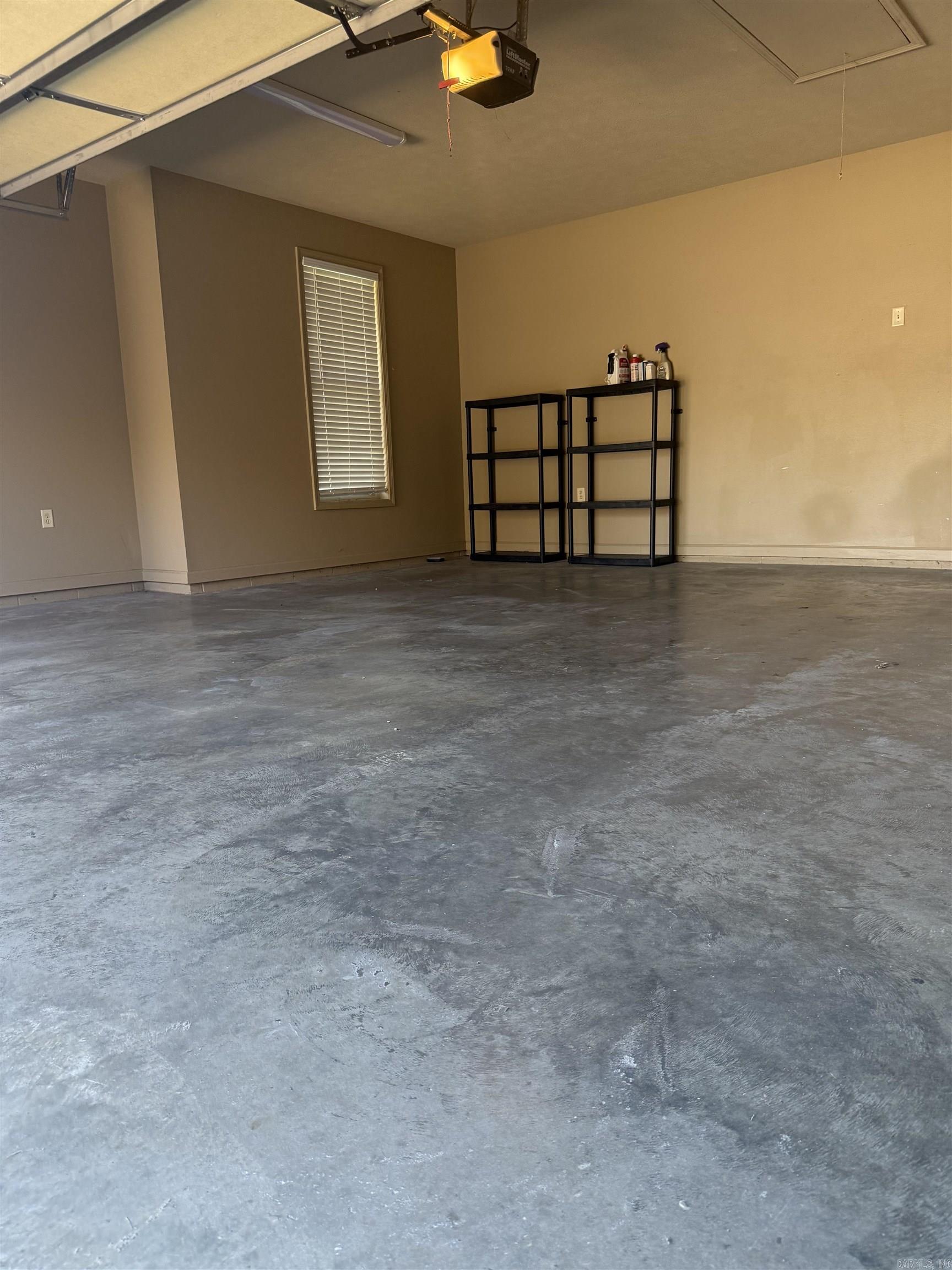 SKYLINE MEADOWS - Residential