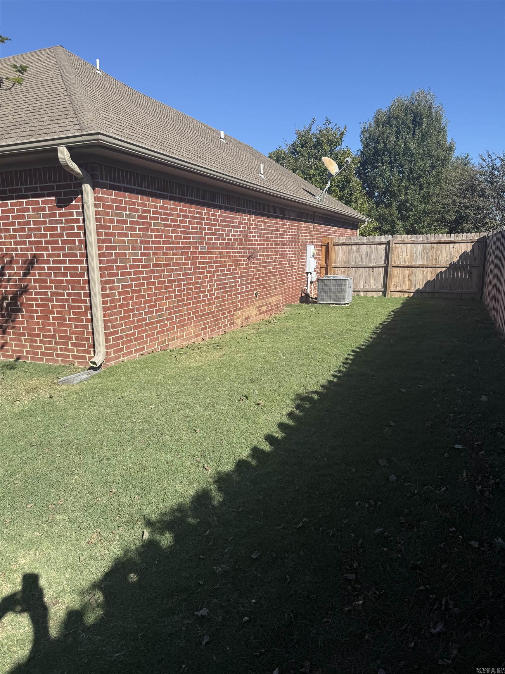 SKYLINE MEADOWS - Residential