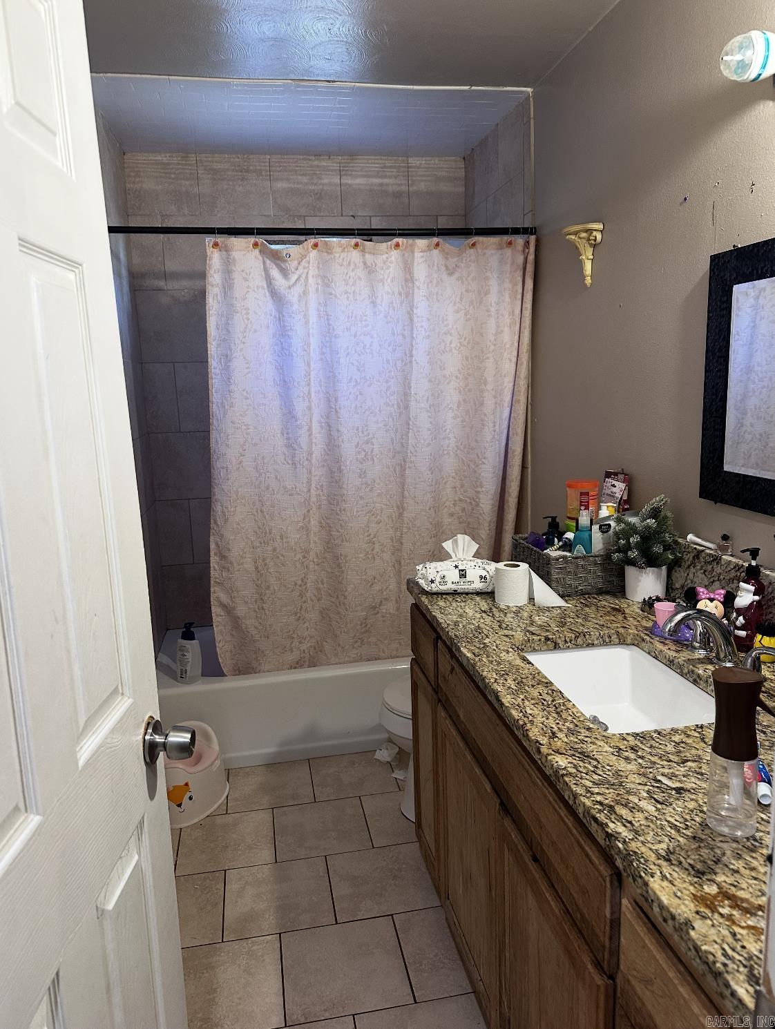 Lake View - Residential