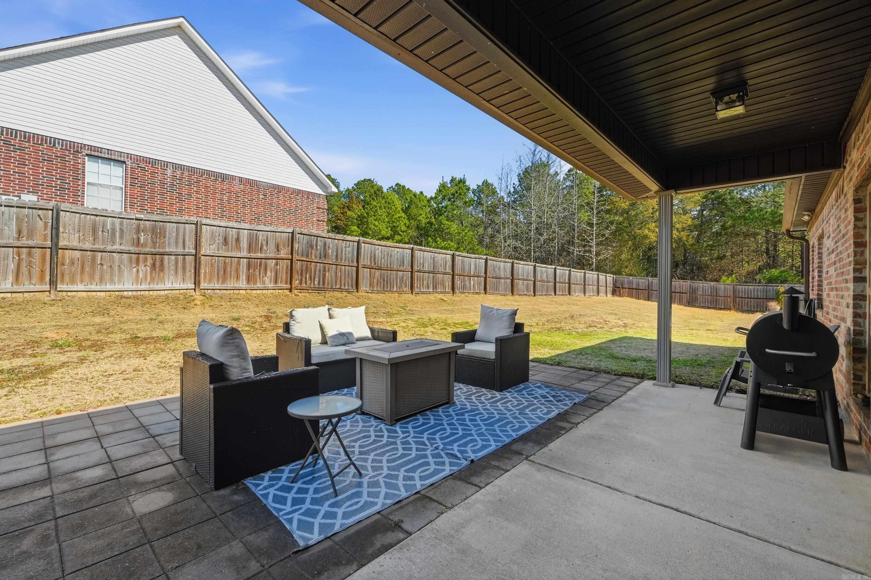 CEDAR KNOLLS & CEDAR VIEW - Residential