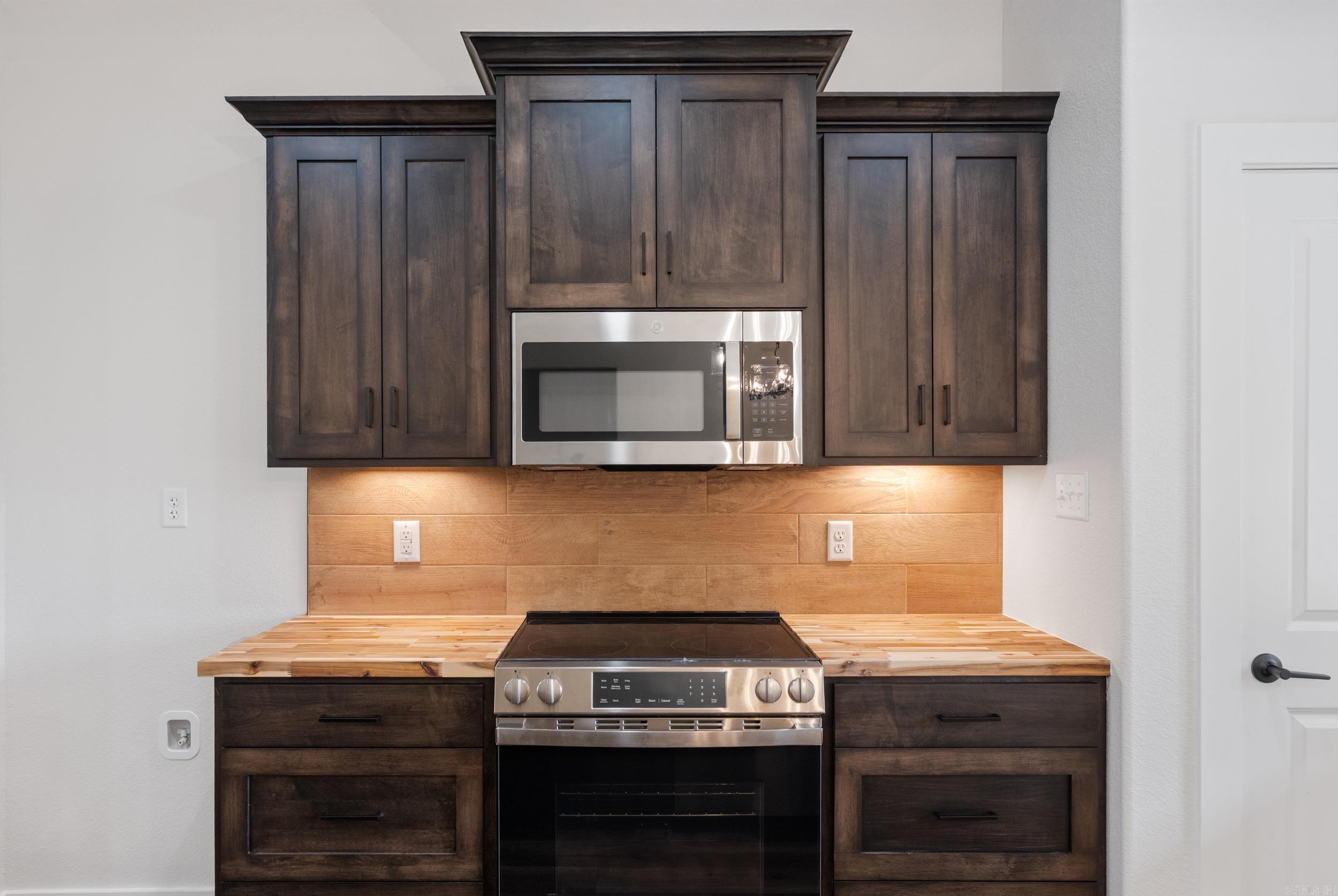 EIGHTH ADDN - Residential