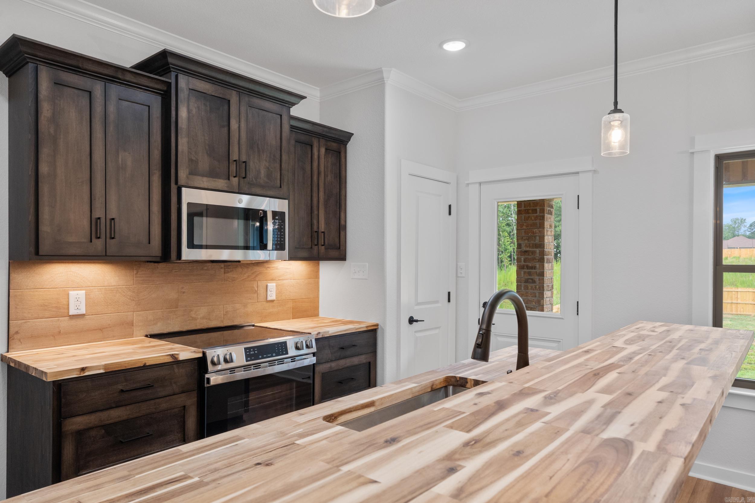 EIGHTH ADDN - Residential