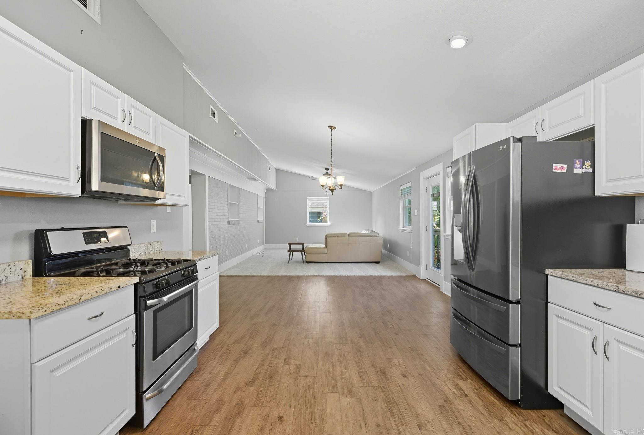 Tite Spot - Residential